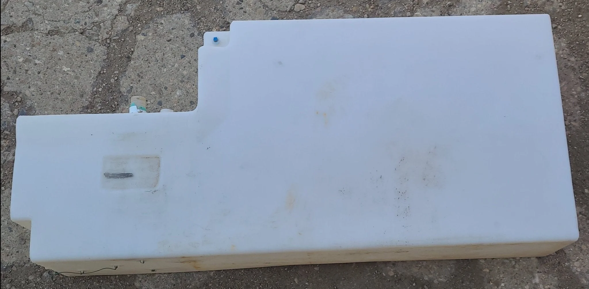Used Fresh Water Tank 9 1/2" H x 24" W x 52 1/2” L - Image 2