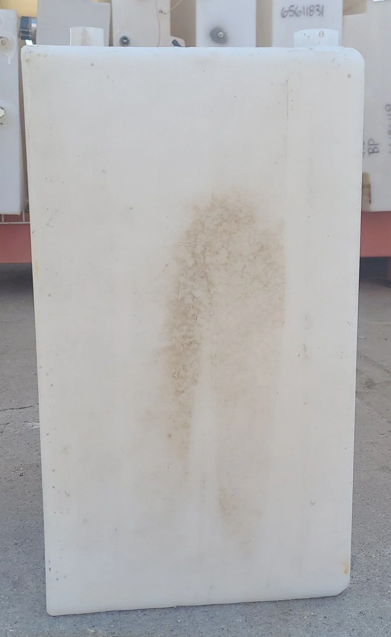 Used Fresh Water Tank 9 3/4” x 14" x 17” - Image 4