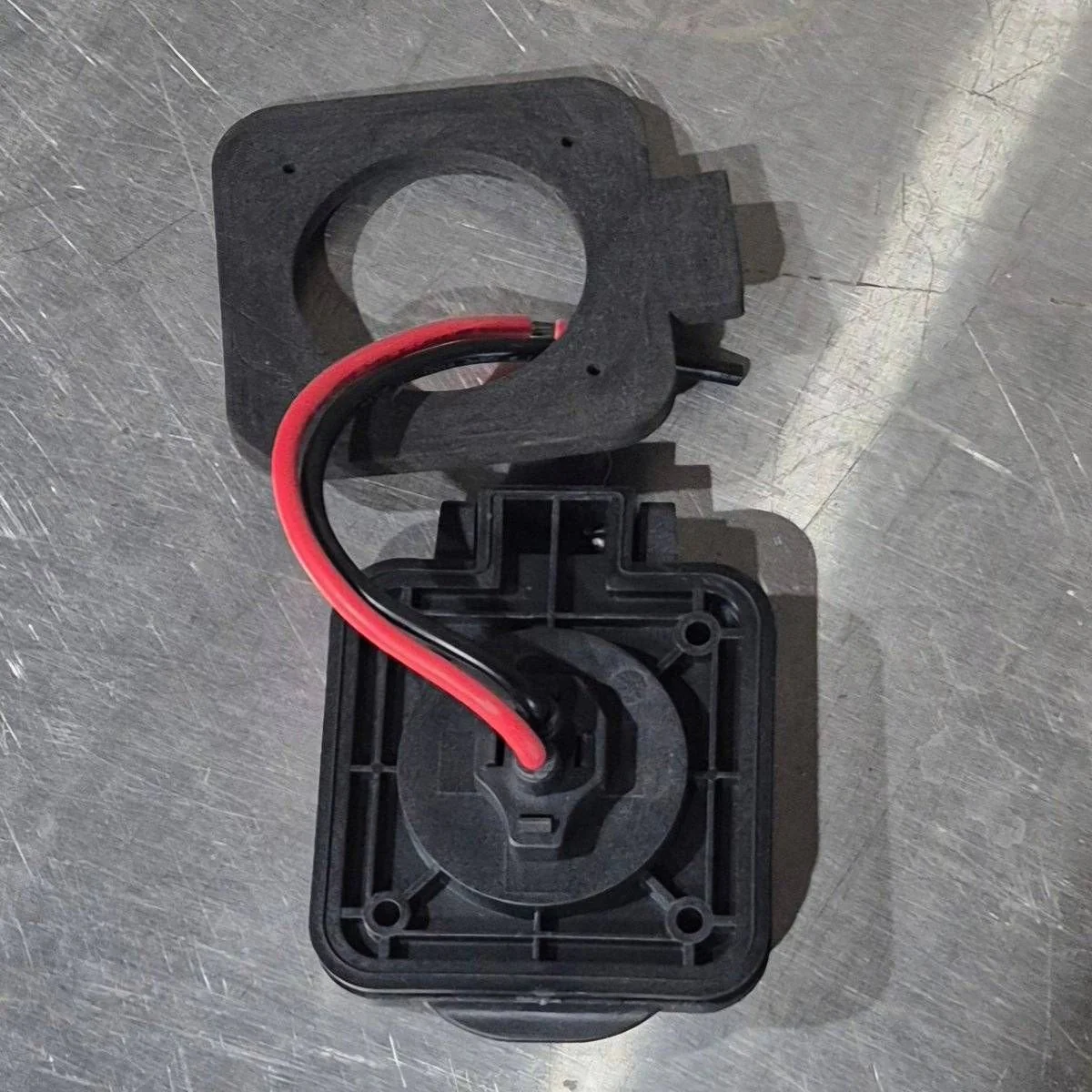Used Furrion Solar Port Inlet, Black - FSPINS-PB - Image 3