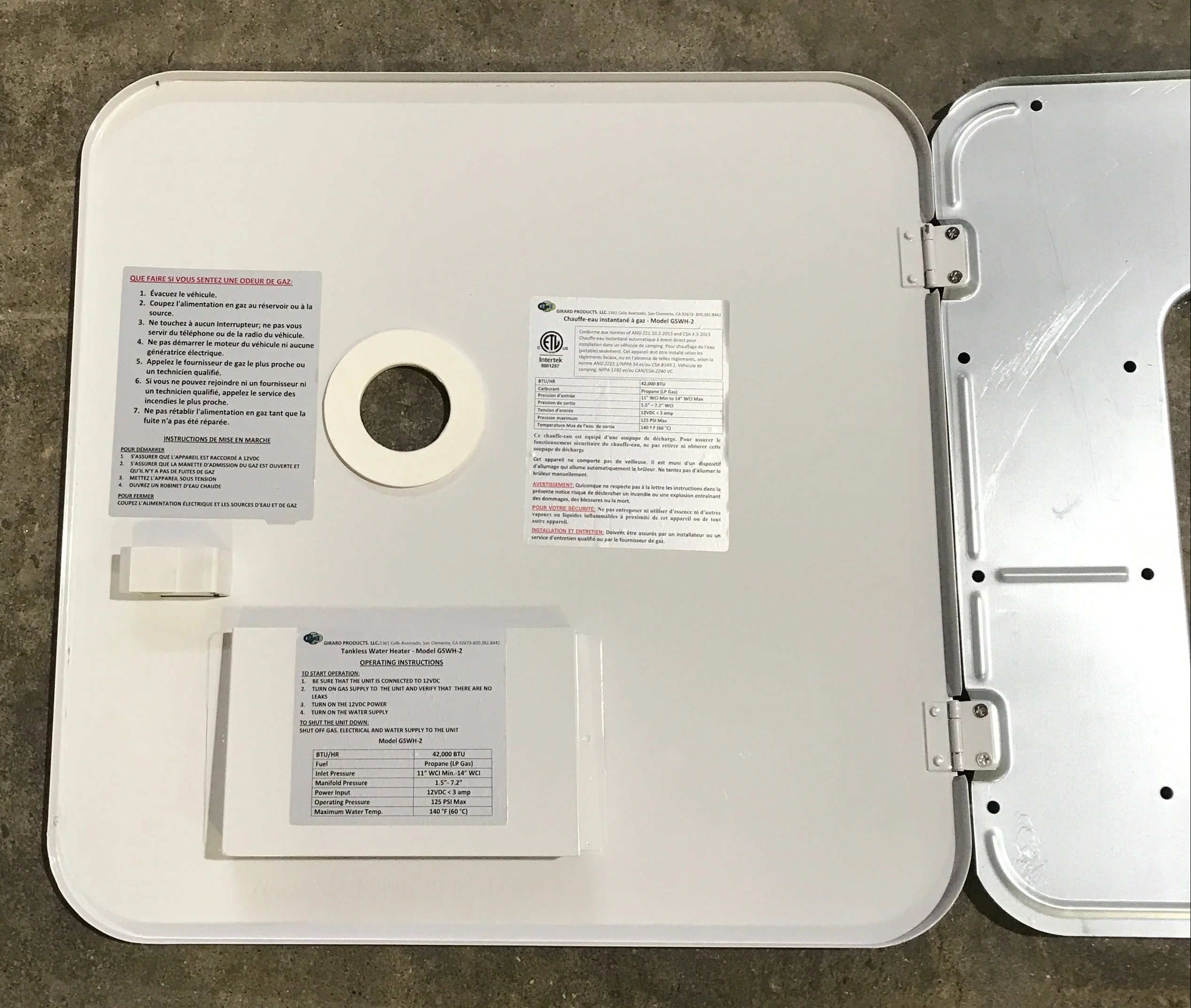 Used Girard 10 Gallon Water Heater Door Kit, White - 2GWHDAS10 - Image 2