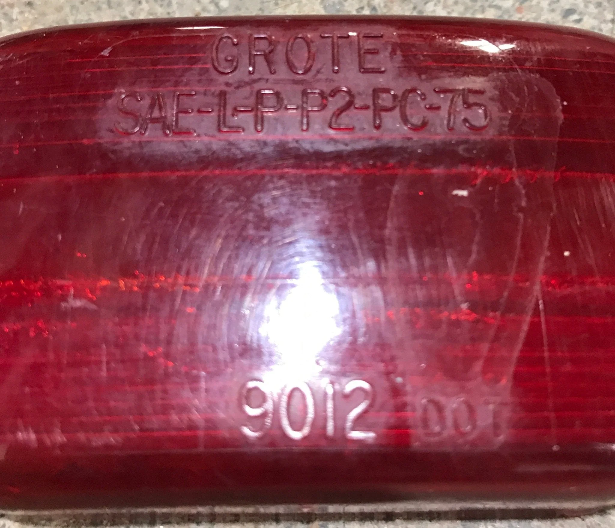 Used Grote 9012 - SAE-L-P-P2-PC-75 Replacement Lens for Marker Light - Red - Image 2