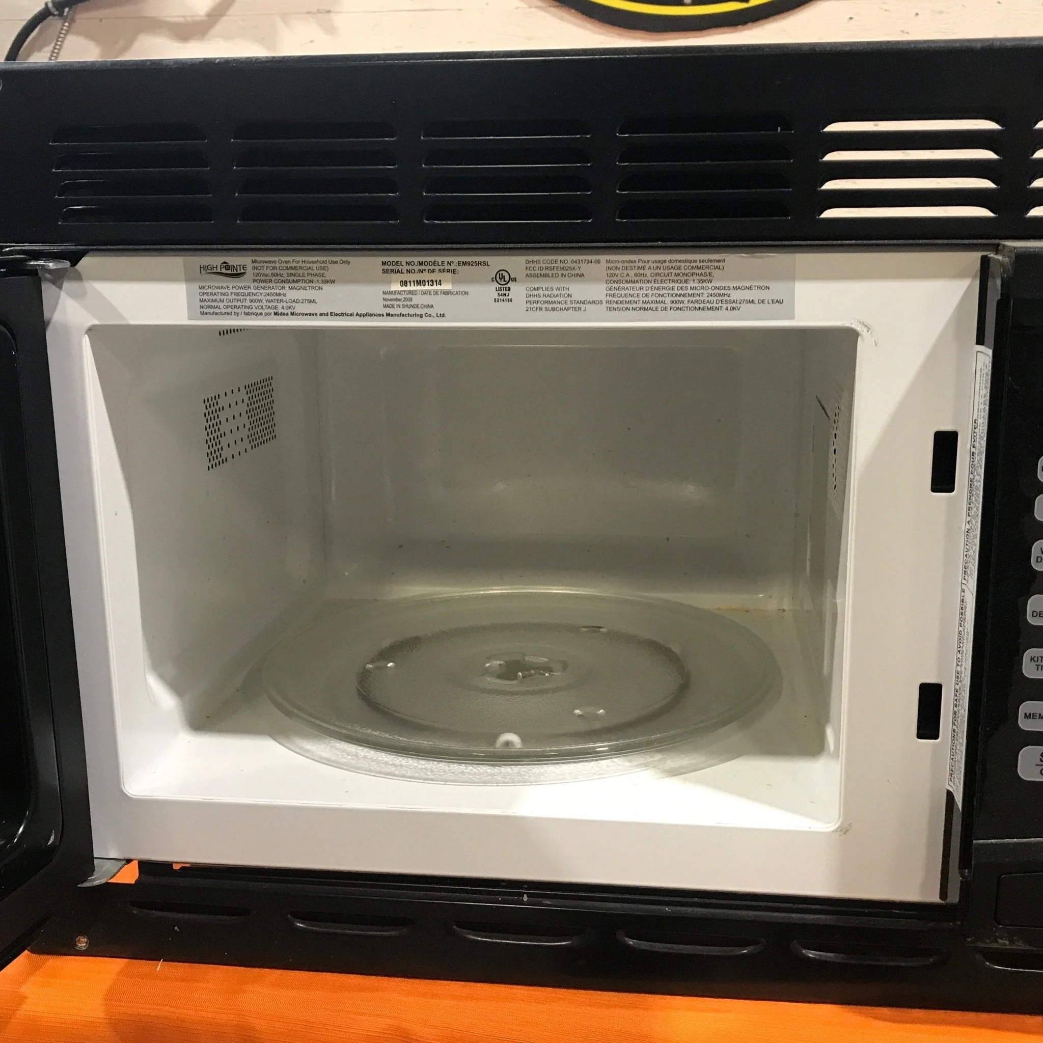 Used High Pointe RV Microwave 19" W x 10 1/2" H x 13 1/2" D - Image 2