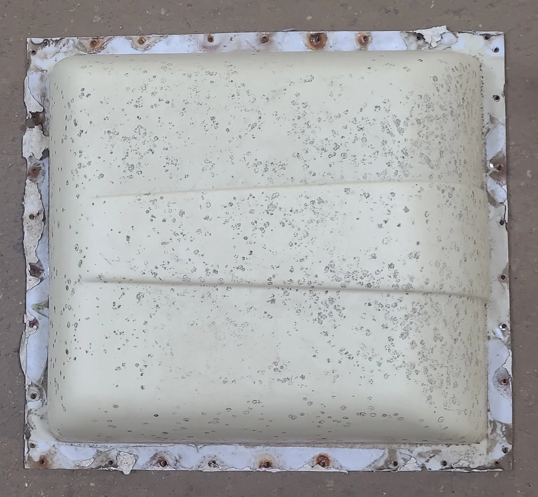 Used Inner Skylight 25" X 27 1/2" - Image 5