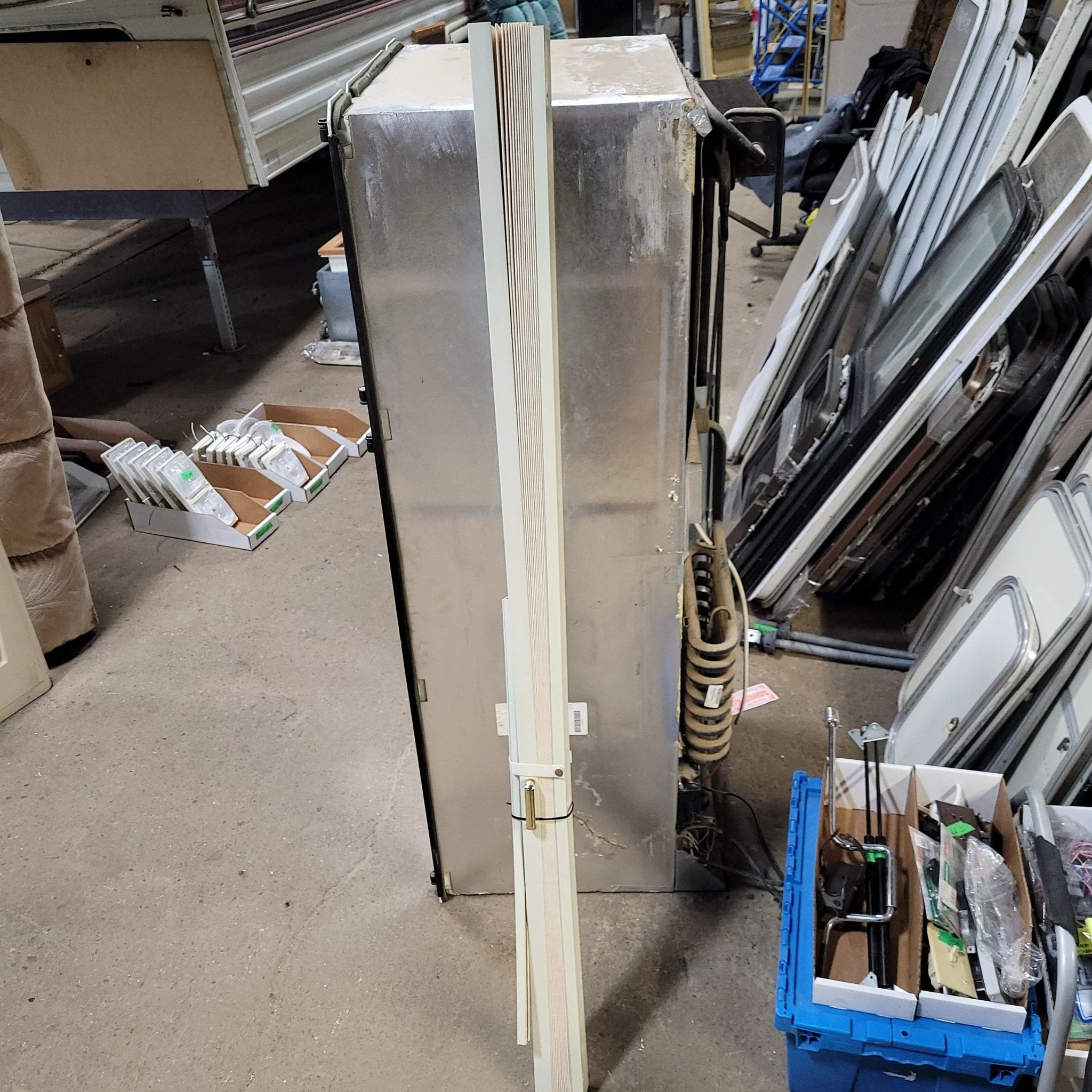 Used Interior Fabric Folding Door 30" W X 66" H X 1 3/4" D - Image 2