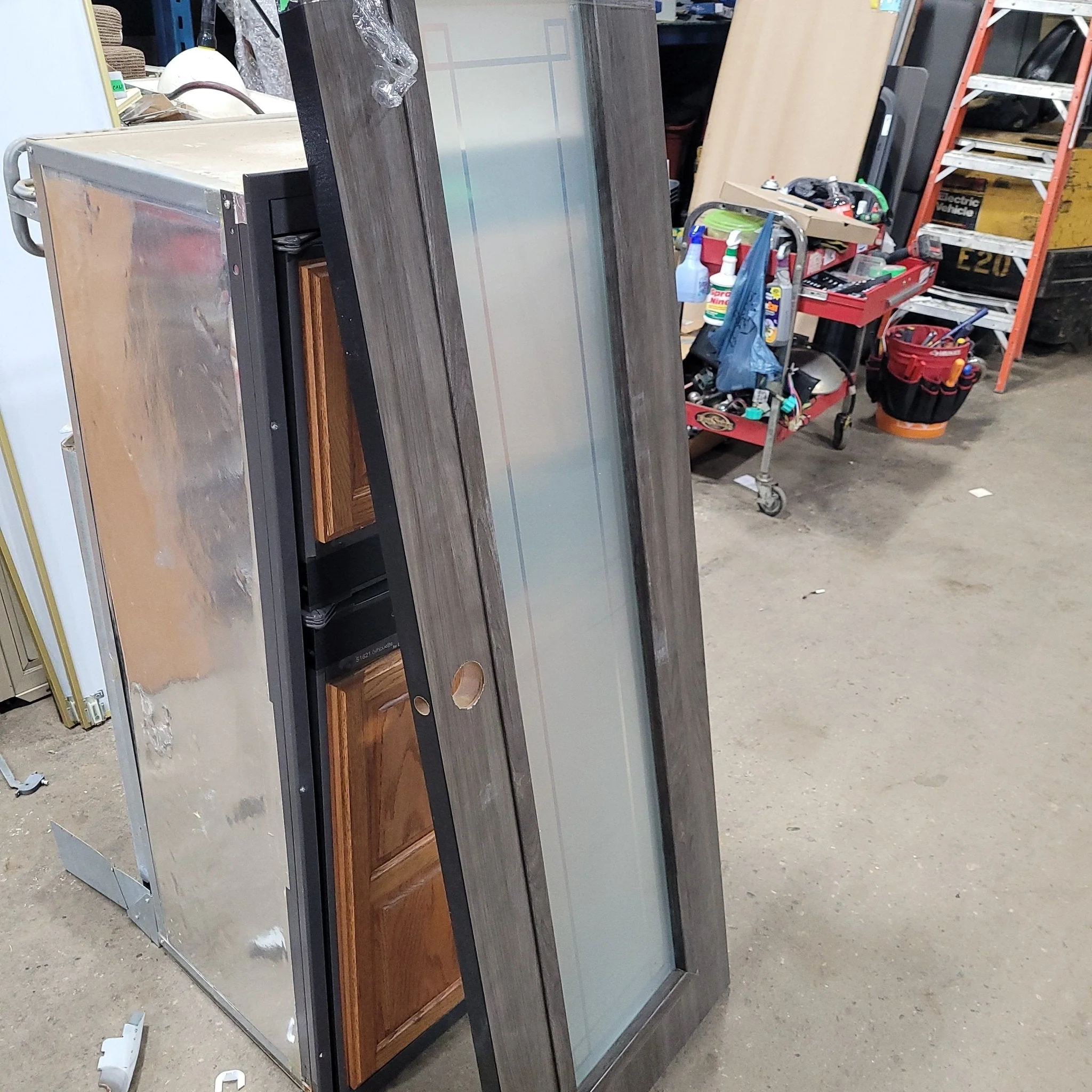Used Interior Wooden Door 22" W X 66" H X 1 3/8" D - Image 2