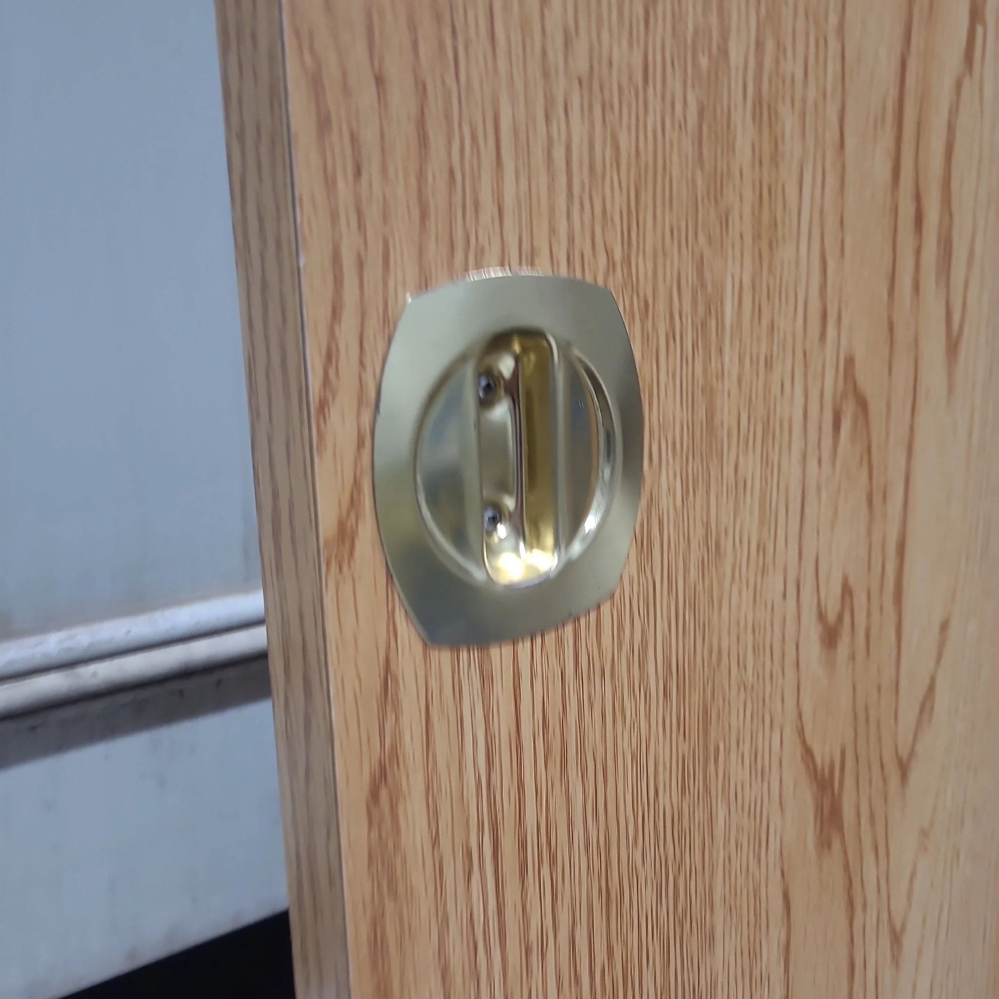 Used Interior Wooden Door 25 3/8" W x 78" H x 1 1/4" D - Image 7