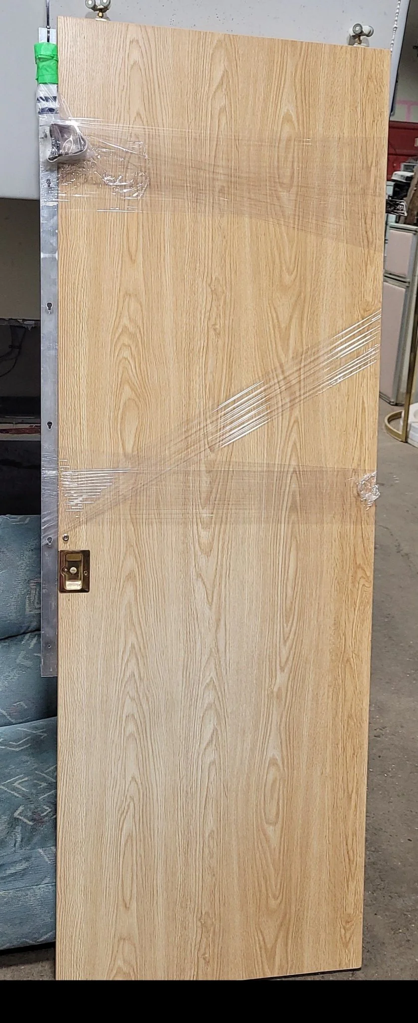 Used Interior Wooden Pocket Door 24 1/2" W X 72" H X 1 3/8" D - Image 4