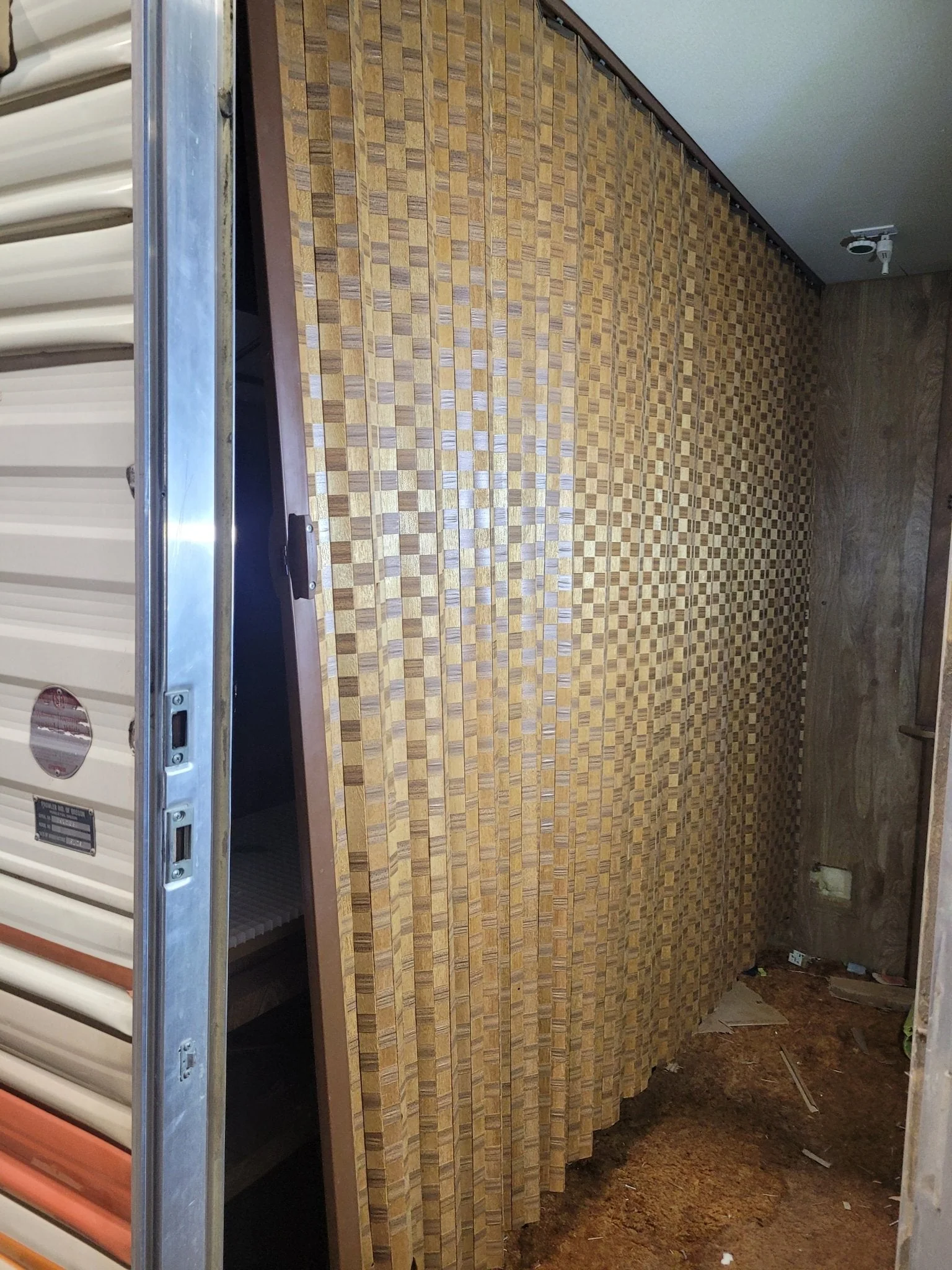 Used Interior Woven Folding Door Room Divider System 88" W X 72" H X 1 1/2" D - Image 2