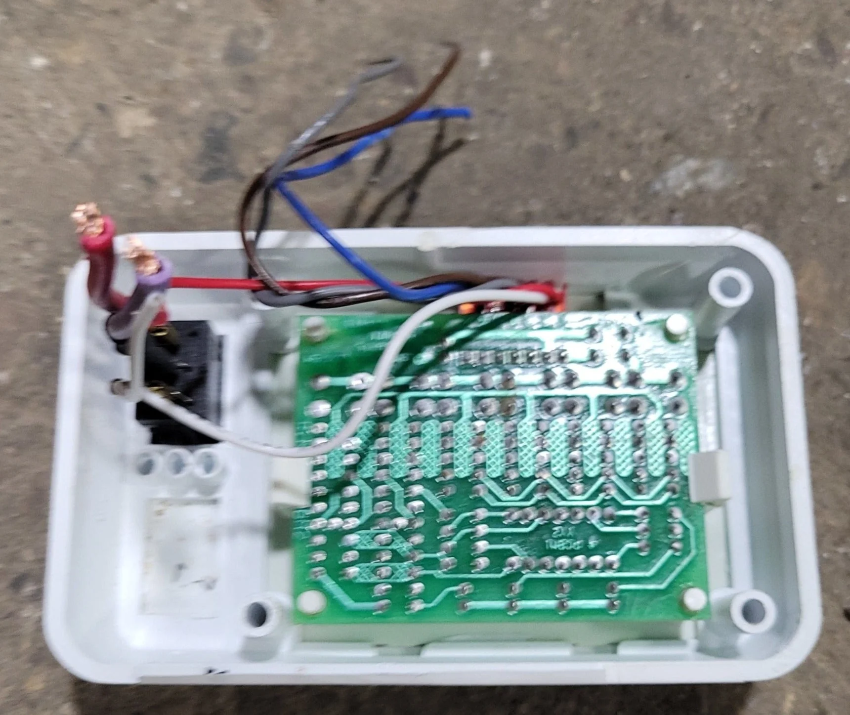 Used KIB Micro Monitor SUB PCBM2 - PCBM2-C YYZ White - Image 2