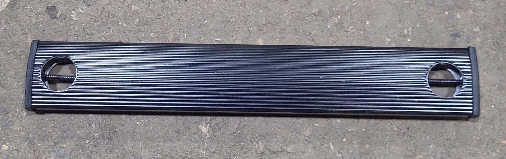 Used Ladder Complete Step/ Tread- 13 1/4"