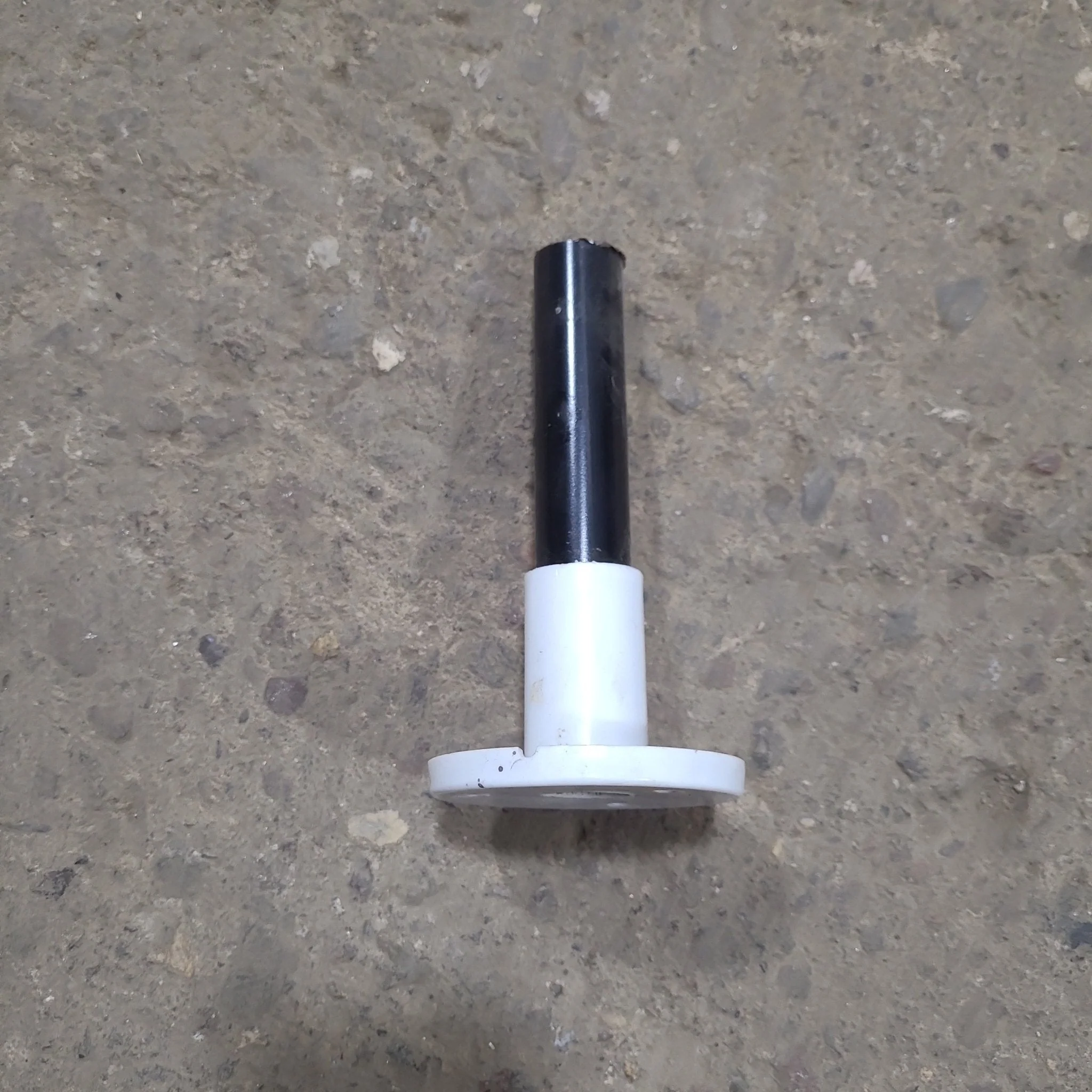 Used Landing Gear Legs Alignment Tube 5" - Image 2