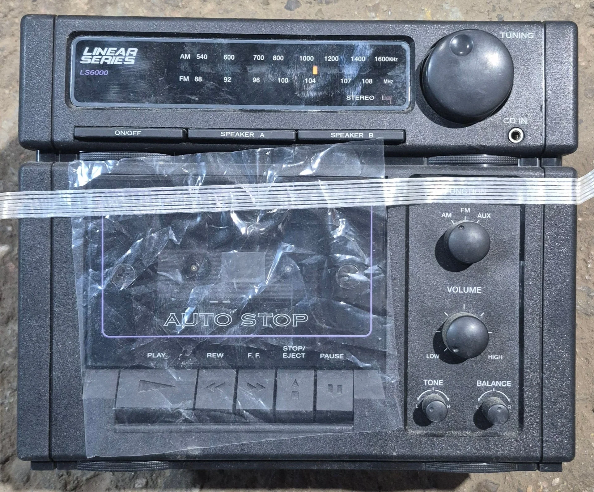 Used Linear Series RV Radio LS7600