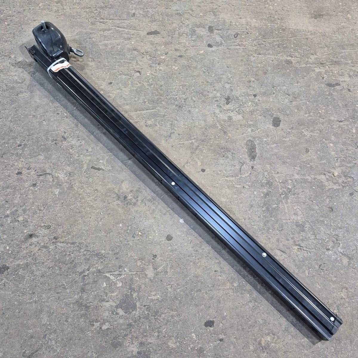 Used Lippert Awning Arm, Drive (Front), Black, 69" - Solera Universal Hybrid , 434727 - Image 6