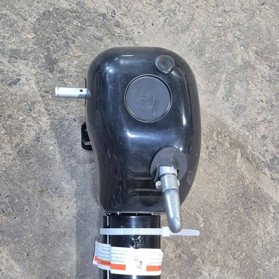 Used Lippert Awning Arm, Drive (Front) Powered, Black, 69" - Solera Universal Hybrid , 434727 - Image 4