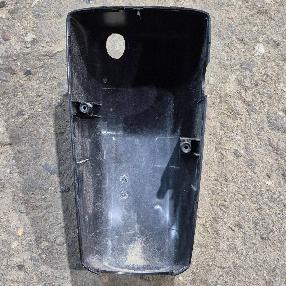 Used Lippert Solera Standard Regal Head Cover, Drive (Motor) Side, Front - 643922 - Image 3