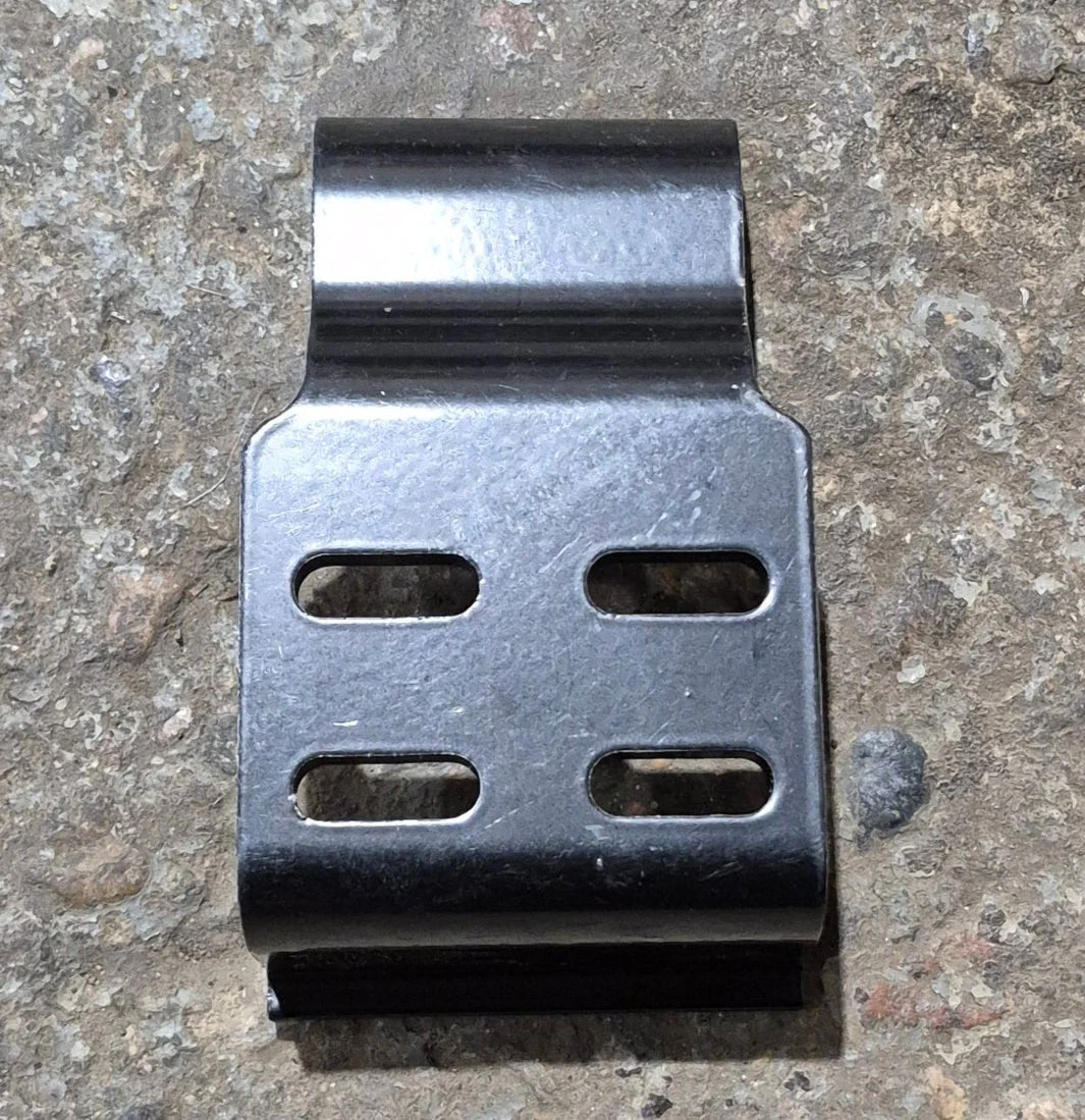 Used Lippert Solera Upper Bracket - 384965