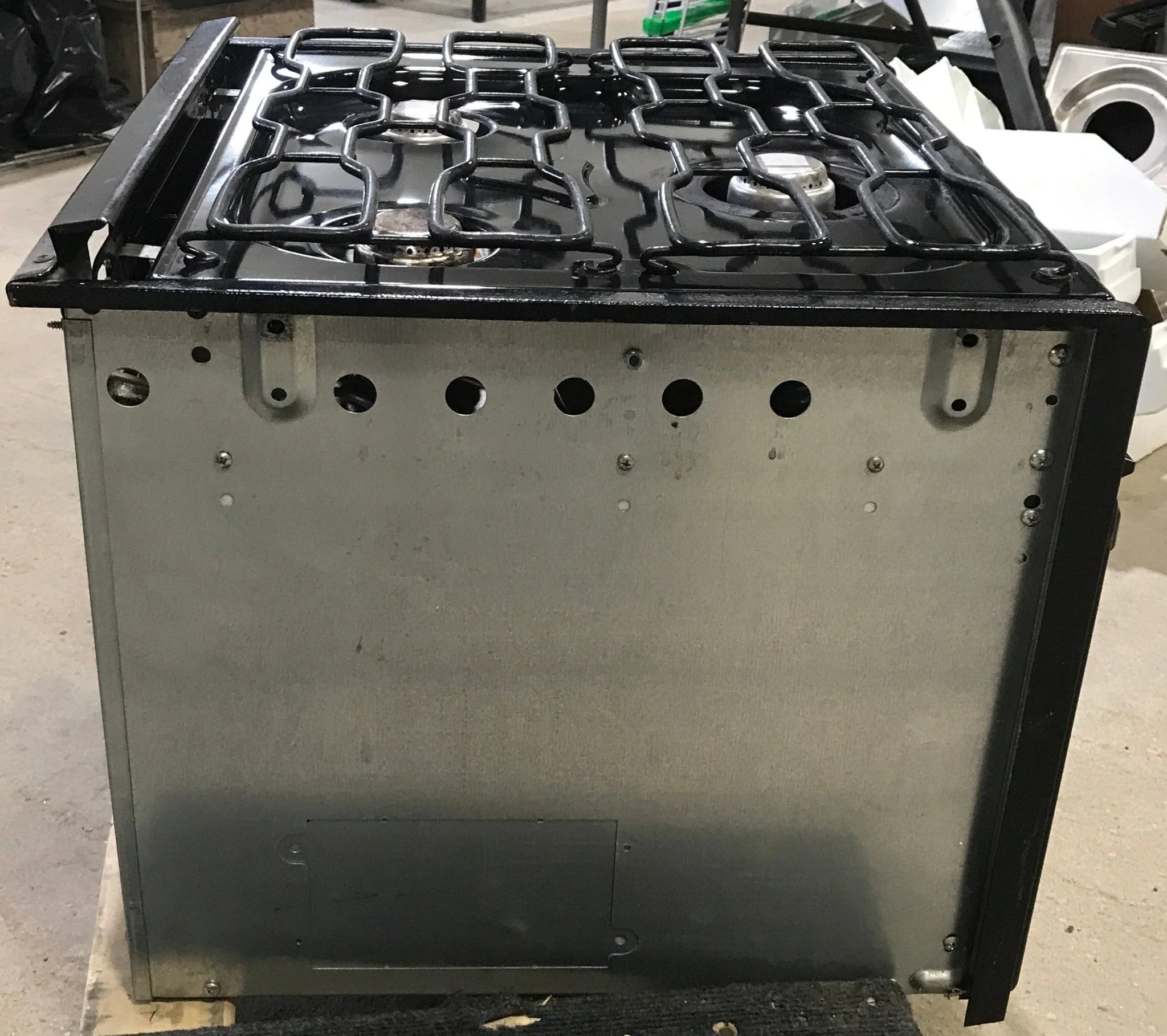 Used Magic Chef 3 Burner RV Range / Cooktop - CLY1610BDB - Image 6