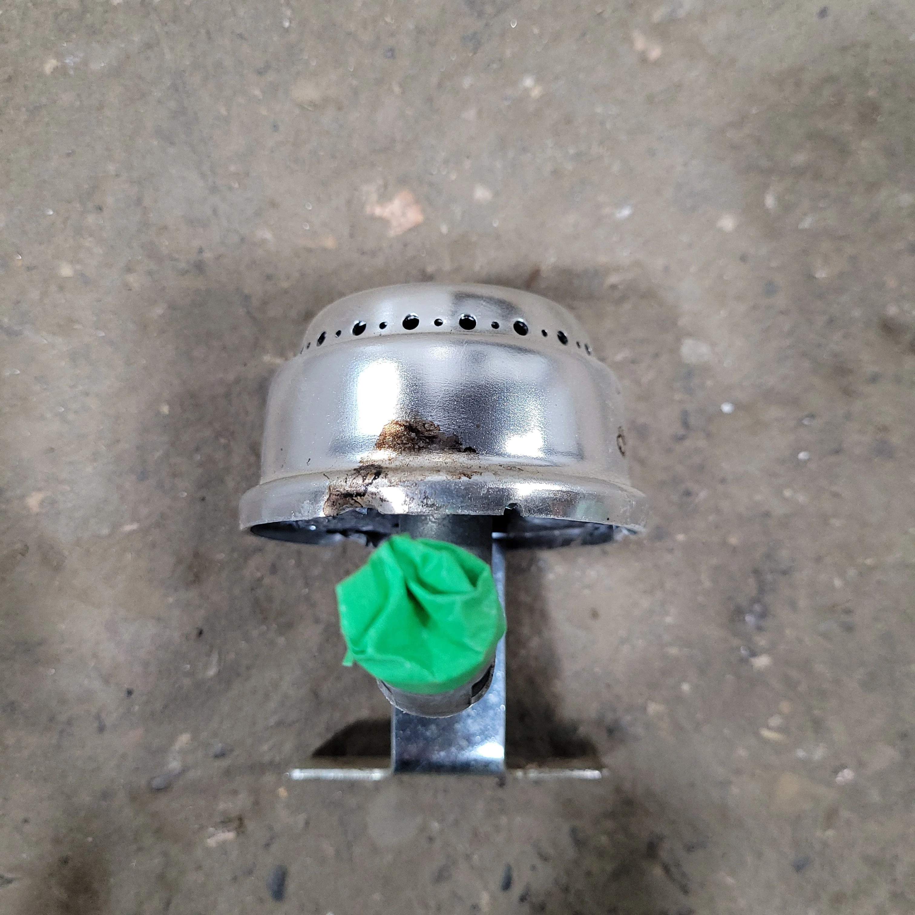 Used Magic Chef Burner Assembly Front 74004675 - Image 5