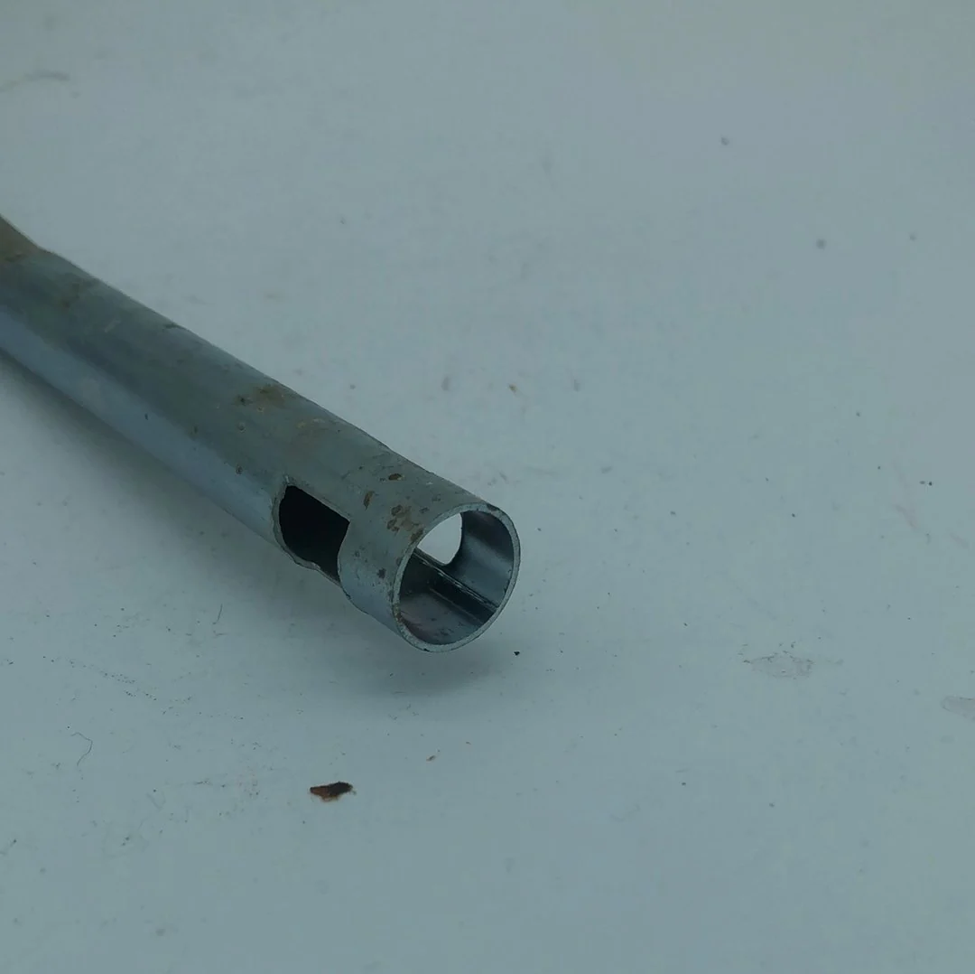 Used Magic Chef Burner Assembly Rear 74004674 - Image 5