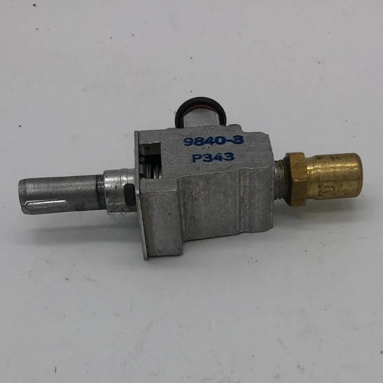 Used Magic Chef Rear Burner Valve - 74004362 - Image 4