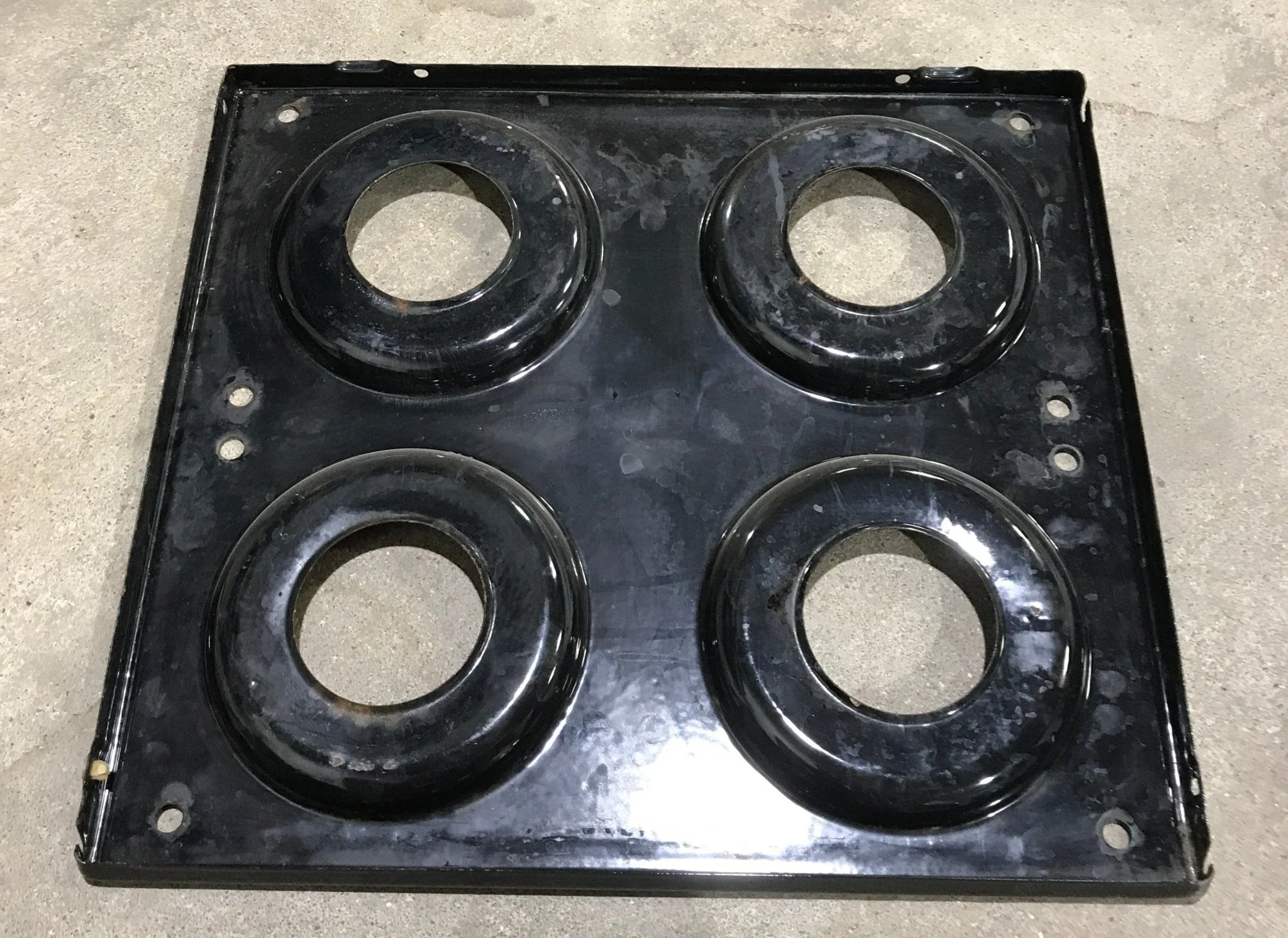 Used MAGIC CHEF Main Top - 74001485 - Image 2