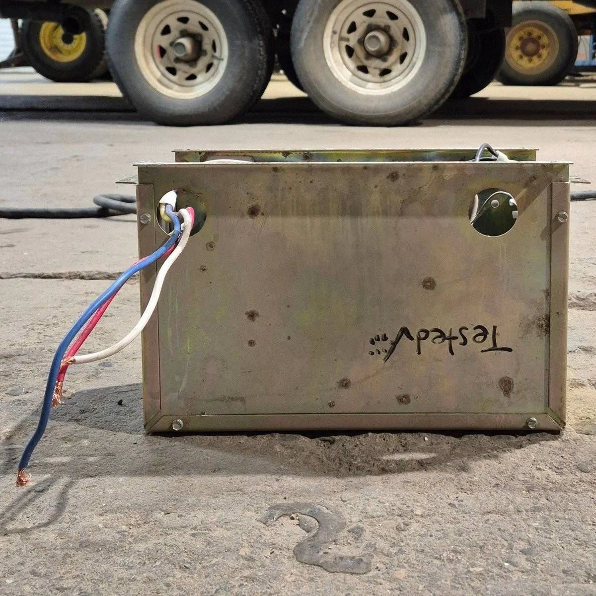 Used Magnetek 32 AMP Converter Lower Section - Series 6300 A , Model 6332 - Image 5