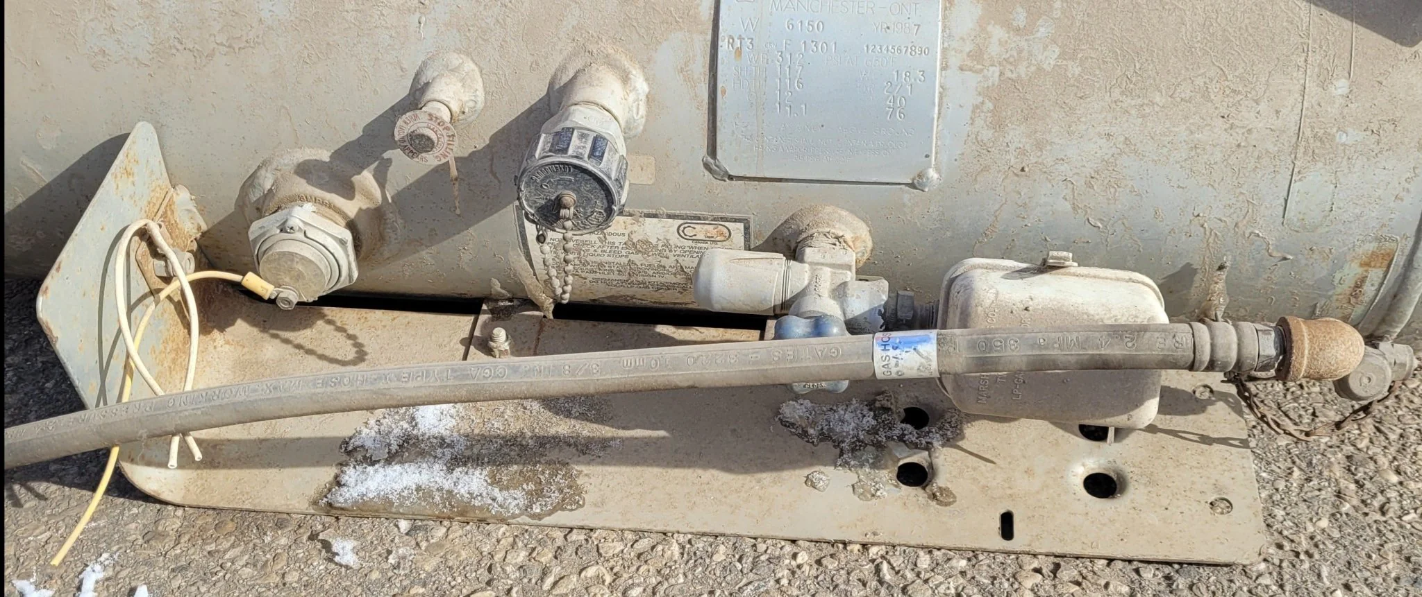 Used Manchester Tank 82809 Permanent Mount Propane Tank - Image 5