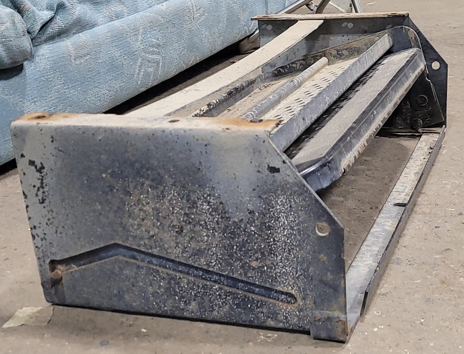 Used Manual Double Fold Step - Image 3