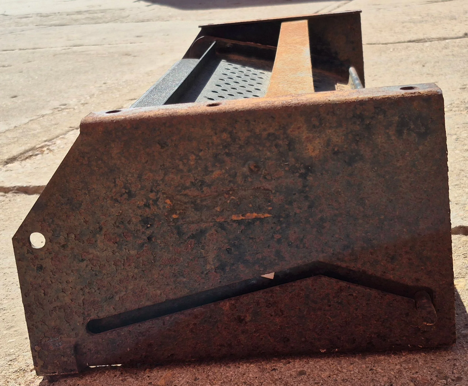 Used Manual Double Fold Step - Image 4