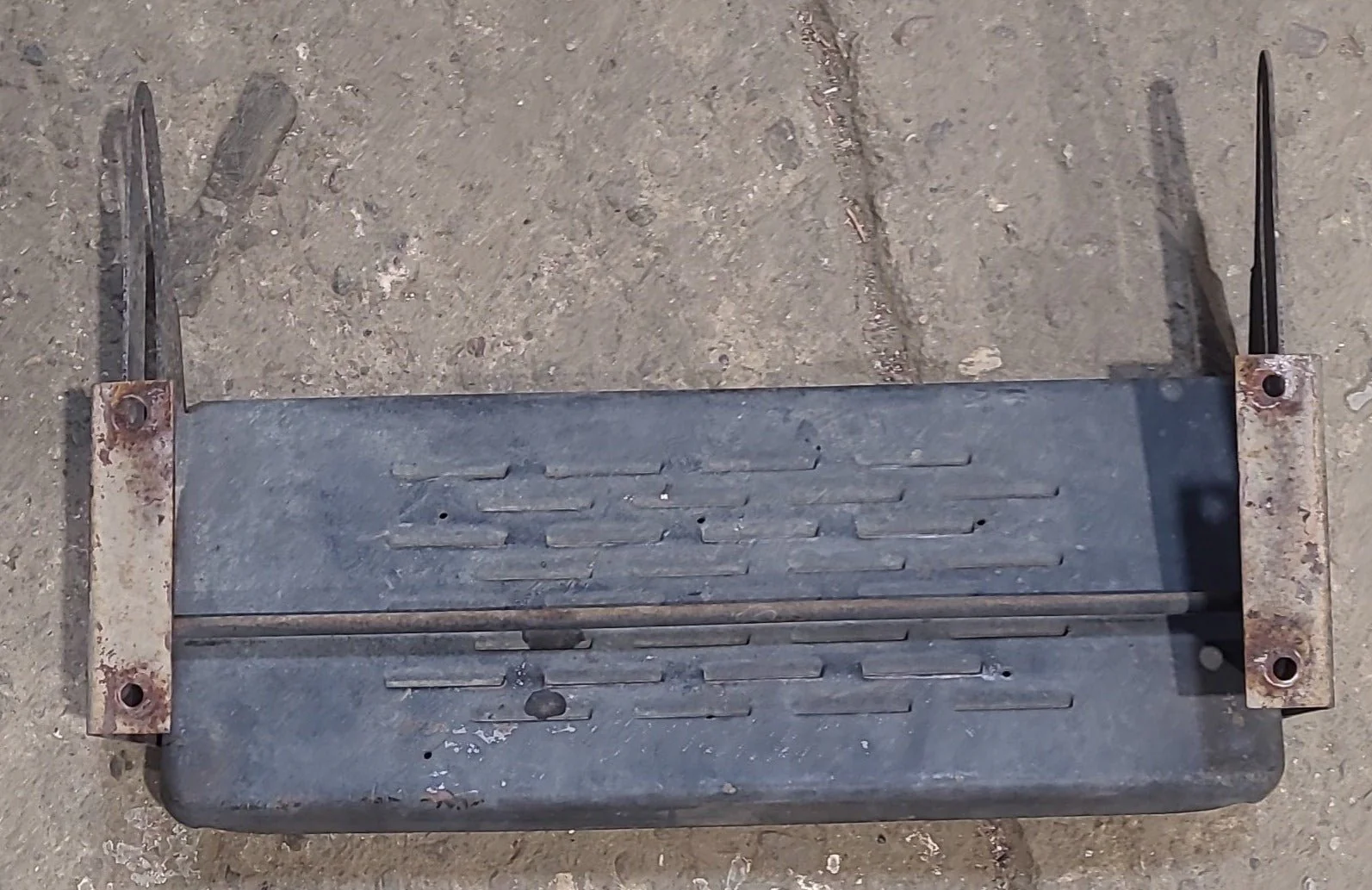 Used Manual Single Fold Step - Image 2