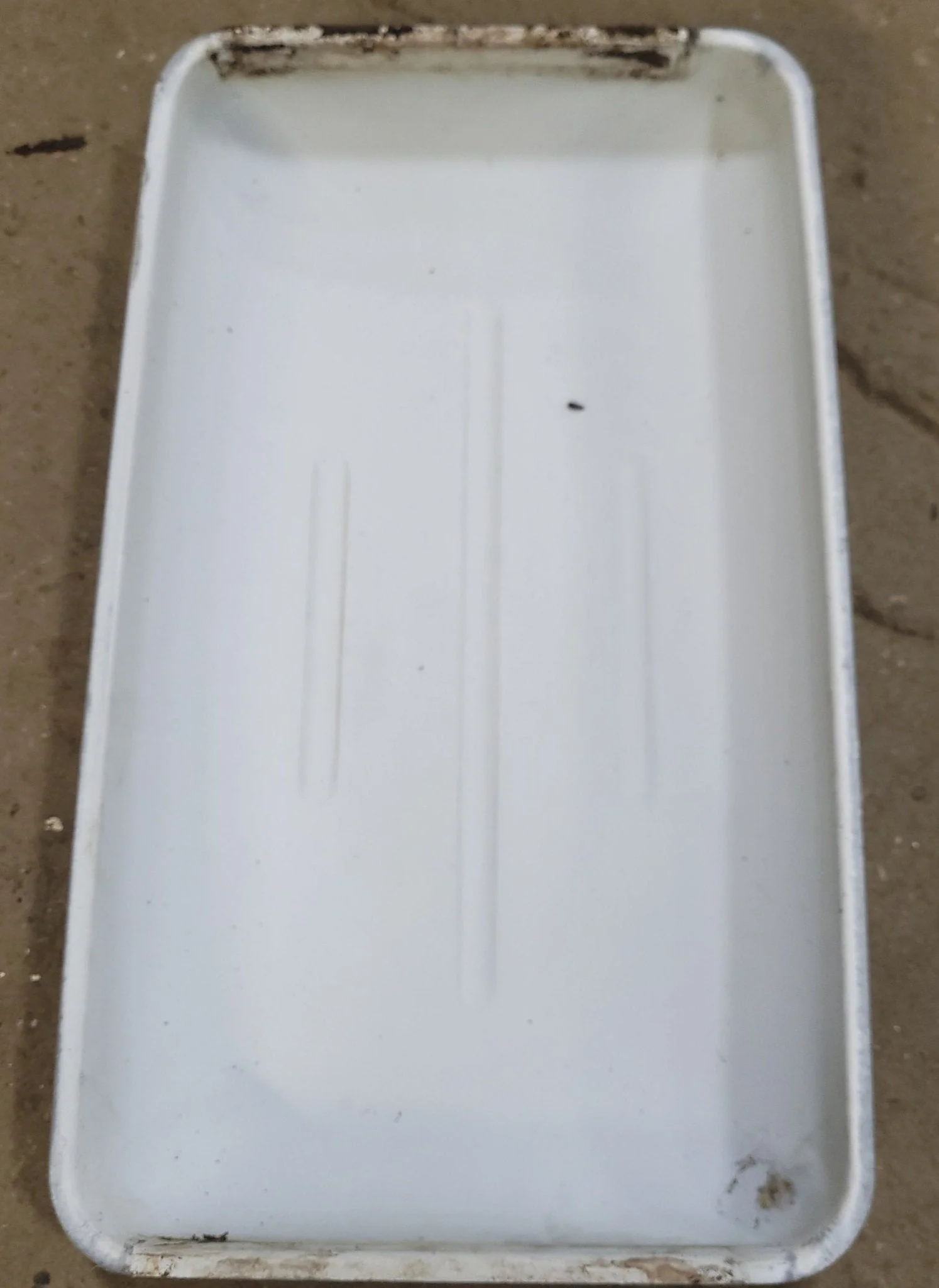 Used Metal Retro Fridge Roof Vent - Image 2