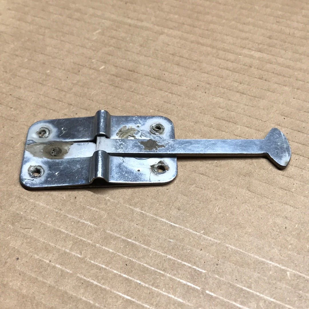 Used Metal T-style Door Holder Arm Side