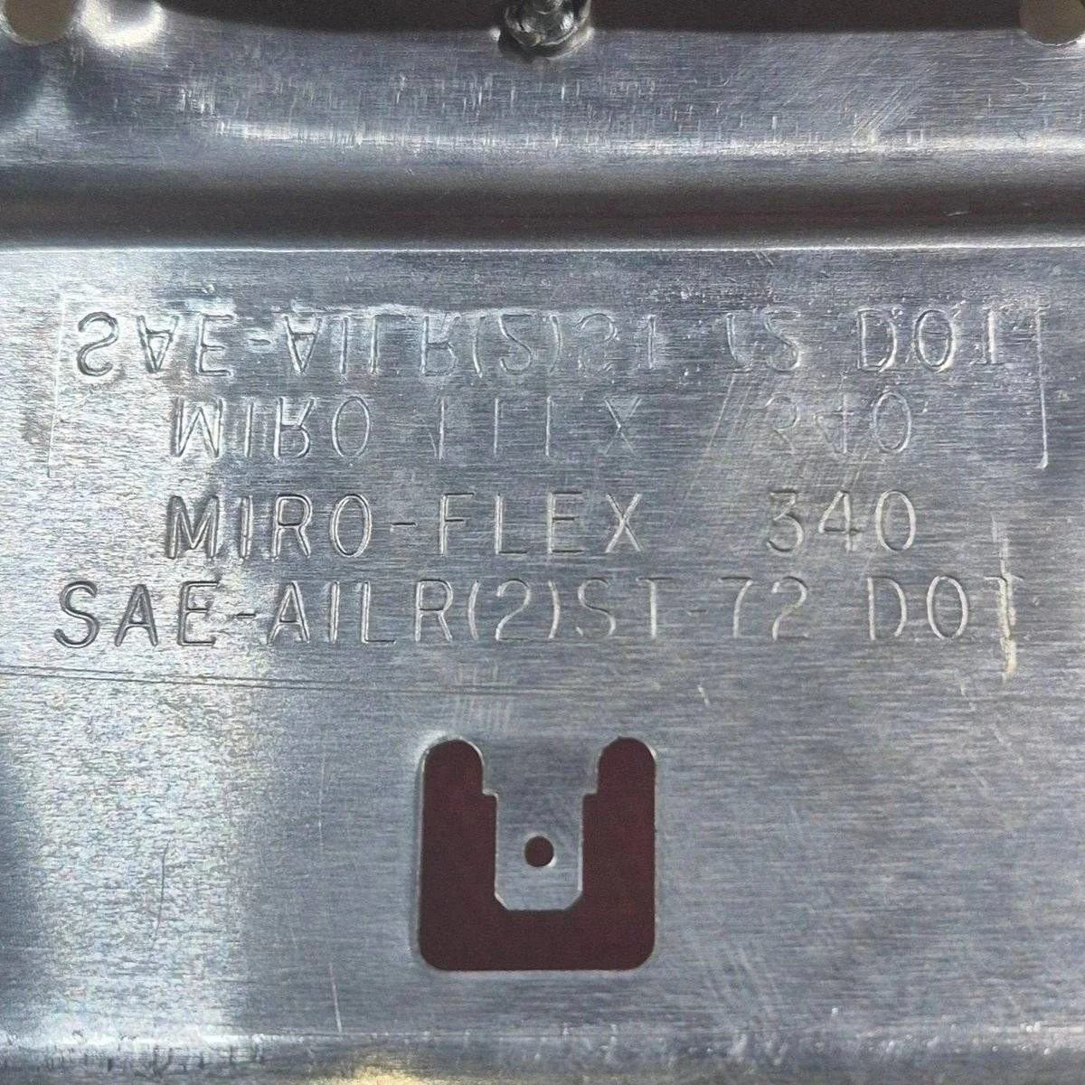 Used Miro-Flex RV Tail Light Assembly, With License Plate Bracket, 10 1/8" X 7" X 2 3/4" - 340 - Image 7