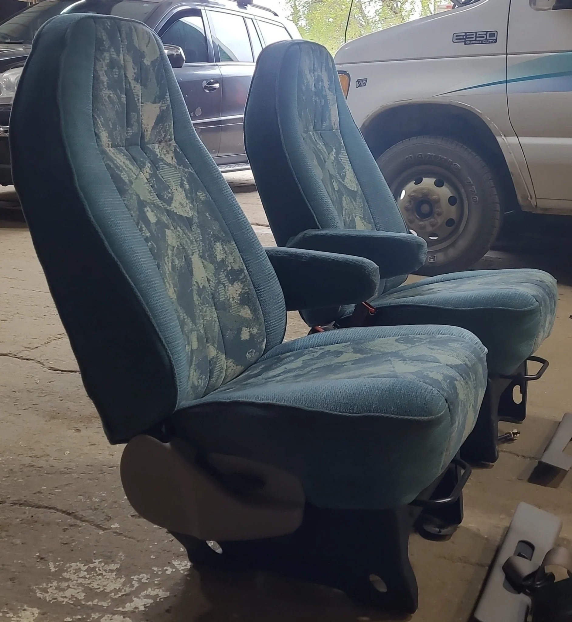 Used Motorhome Captain Chair Set - Image 13