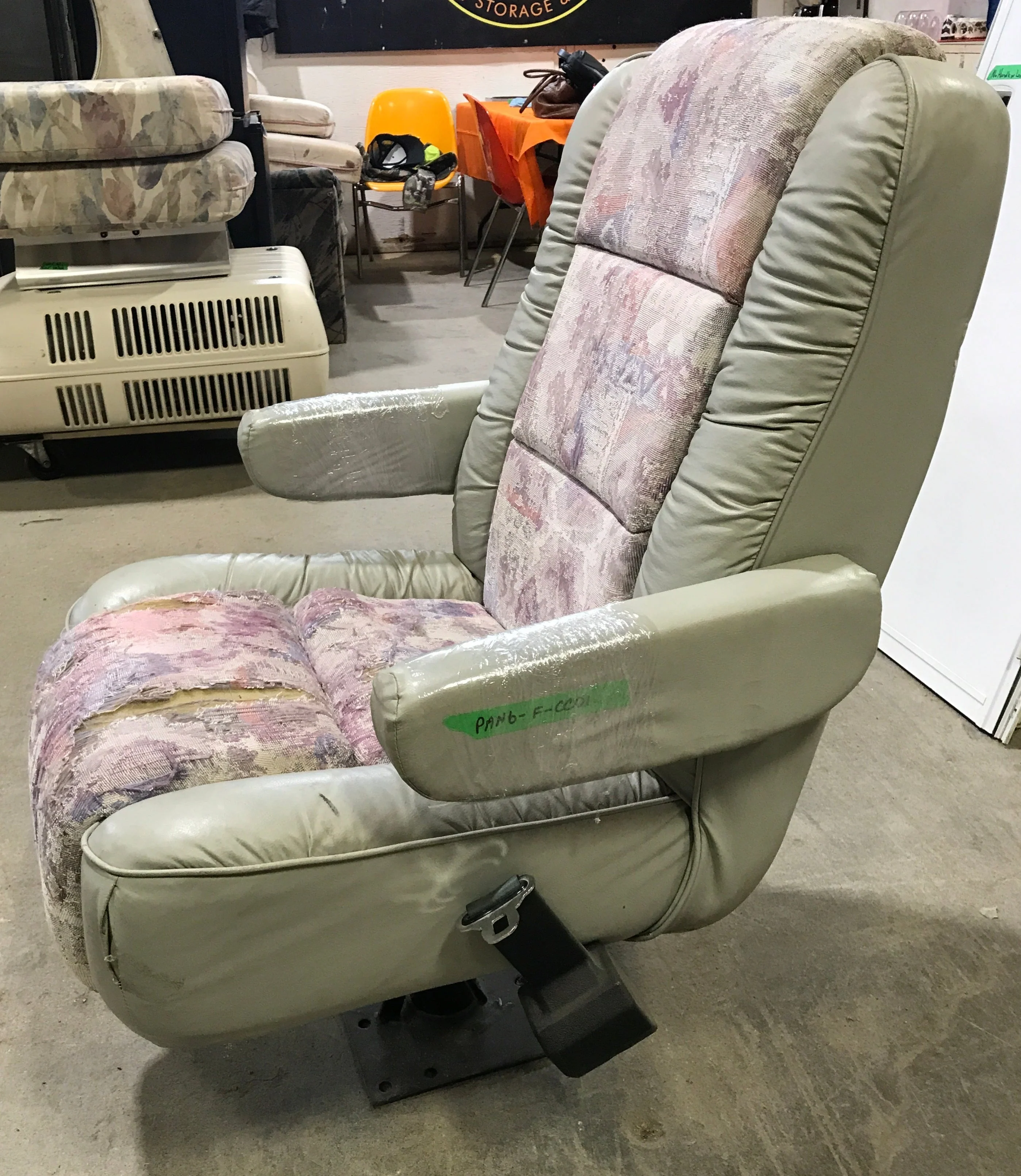 Used Motorhome Drivers Captain Chair - Image 6