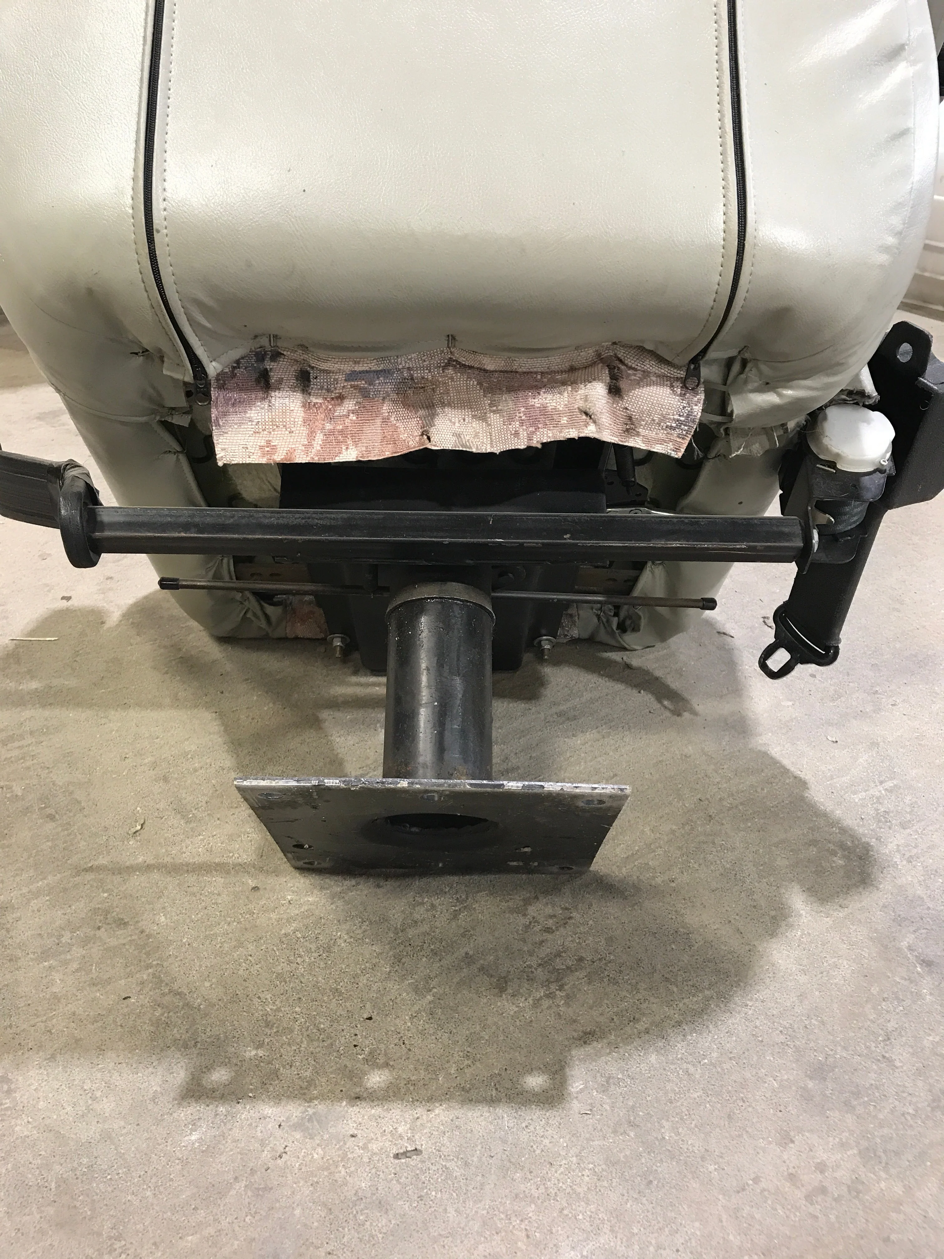 Used Motorhome Passenger Captain Chair - Image 6