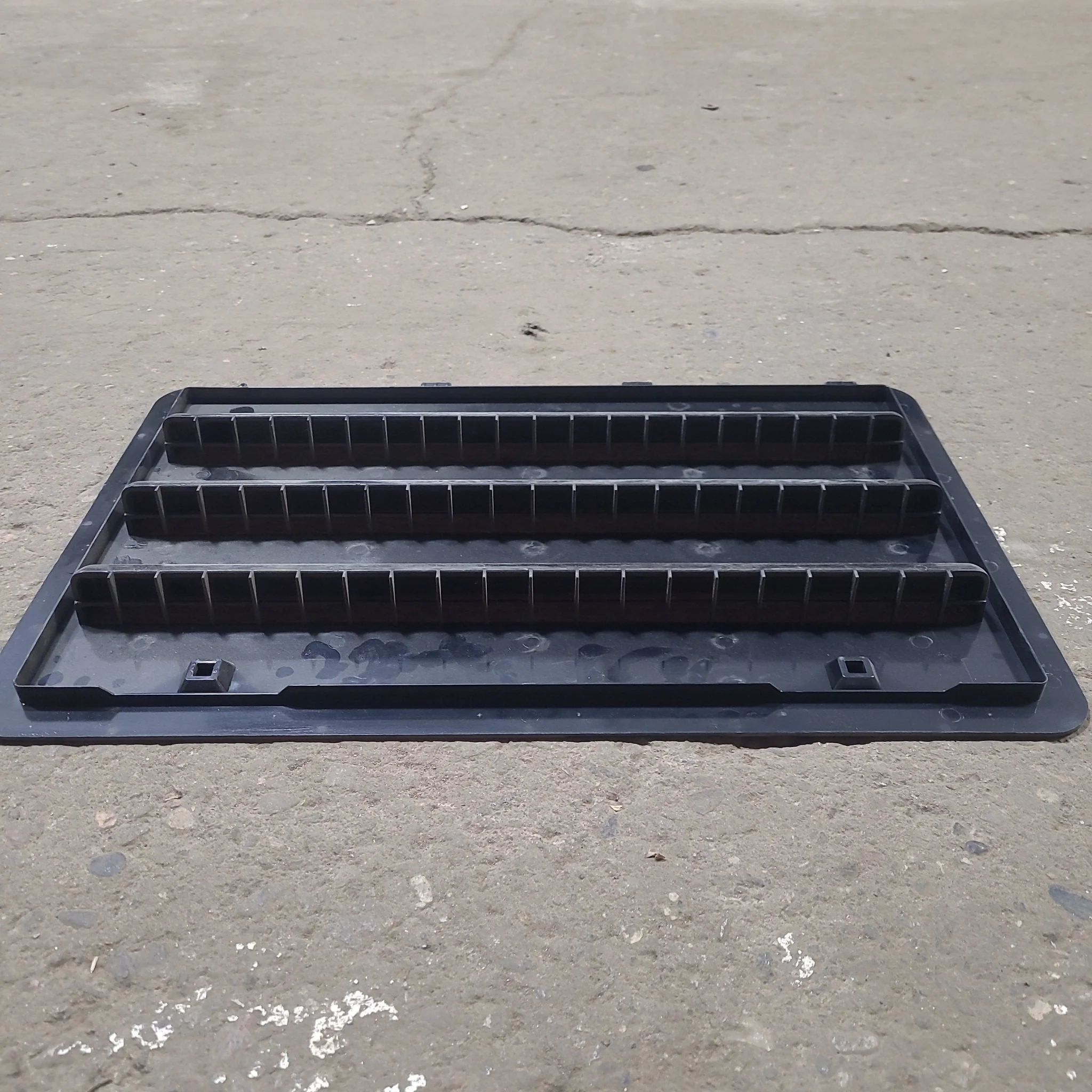Used Norcold 621154- Air Intake Side Refrigerator Vent- NO FRAME - Image 3
