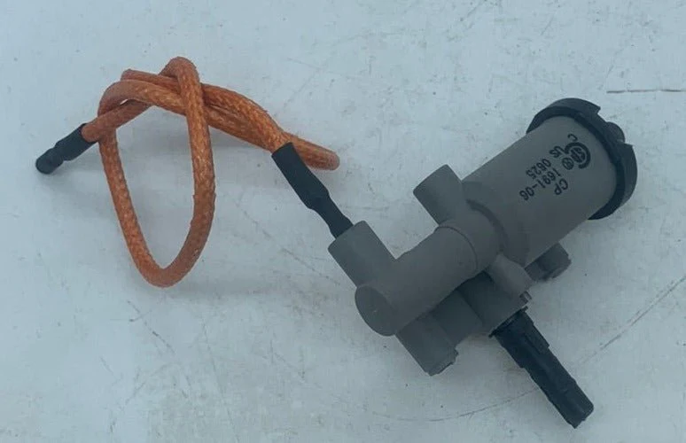 Used Magic Chef Electrode Ignitor Assembly - 5111A71960 - Image 2