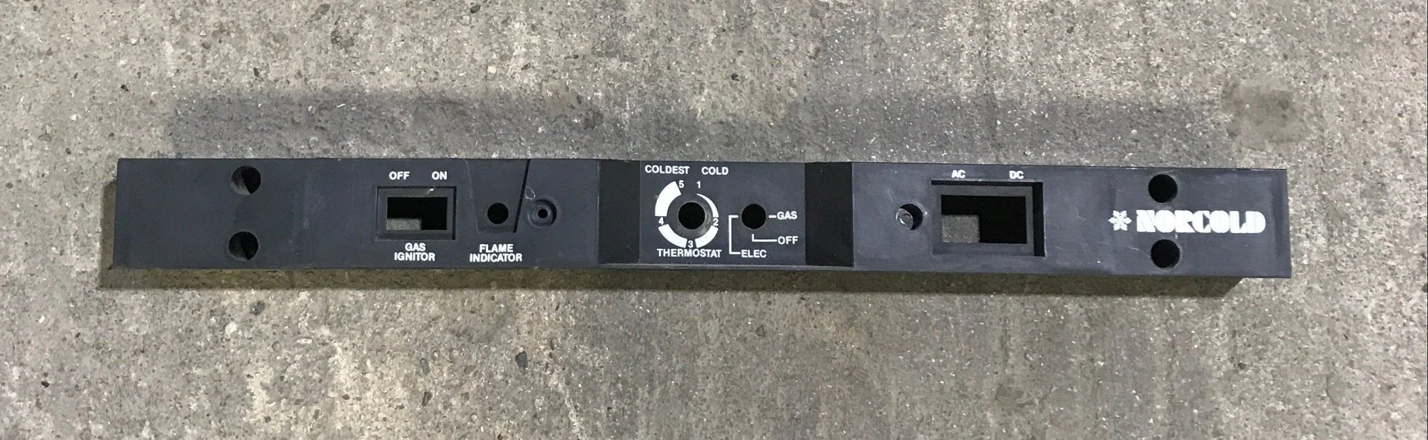 Used Norcold Fridge Control Bottom Panel - 61631122