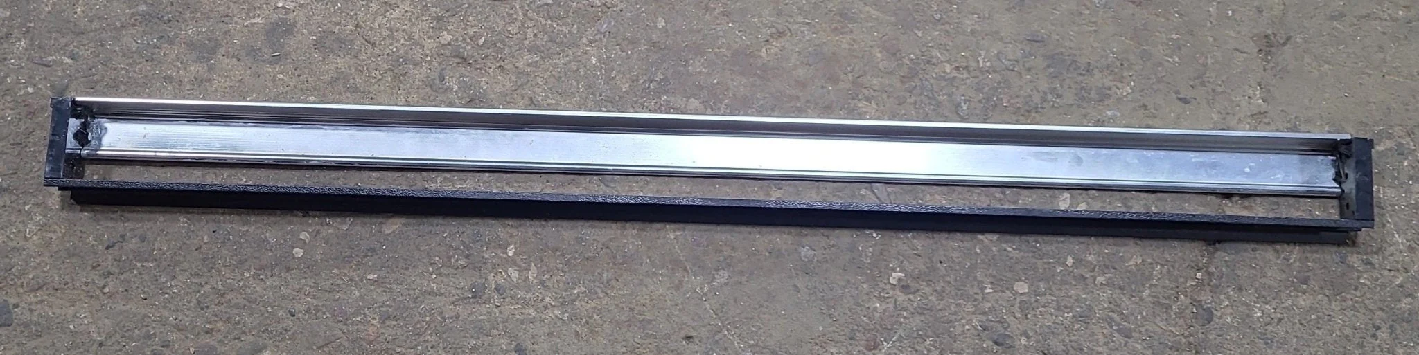 Used Norcold Fridge Handle 61743722 - Image 2