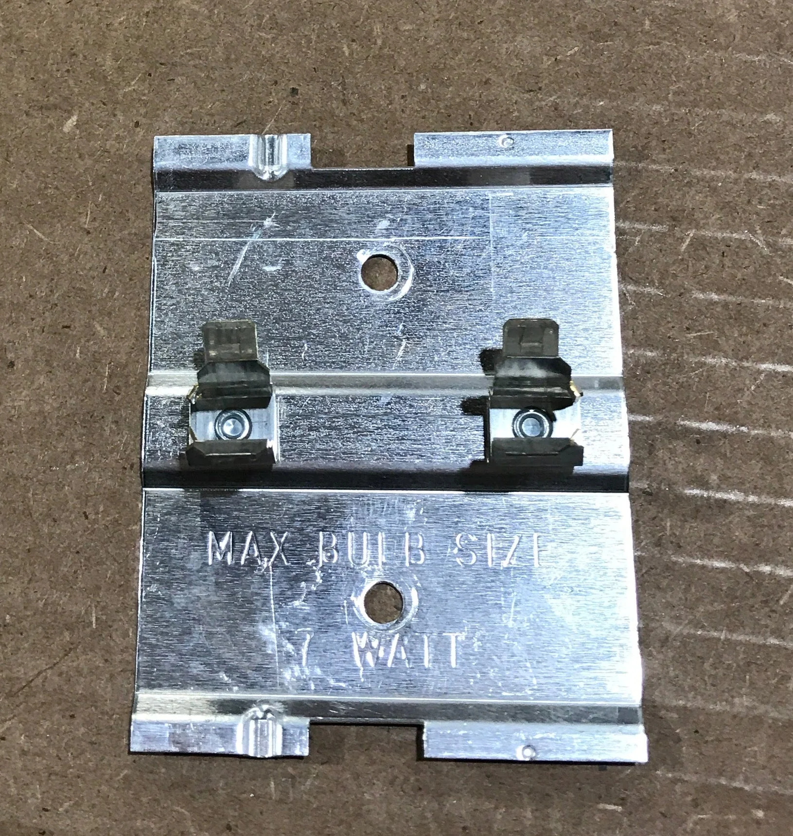 Used Norcold Lamp Bracket Assembly - 61629722
