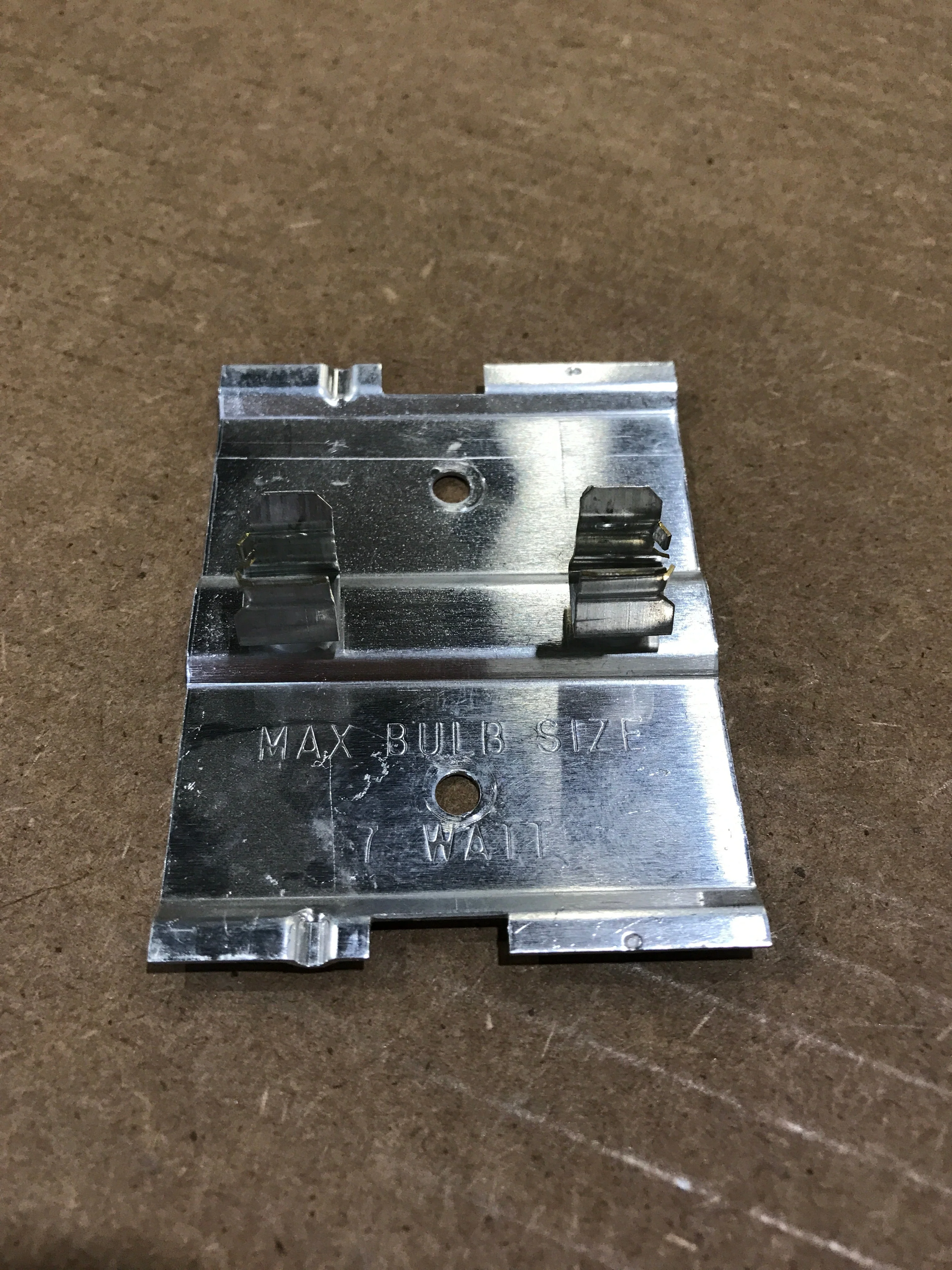 Used Norcold Lamp Bracket Assembly - 61629722 - Image 2