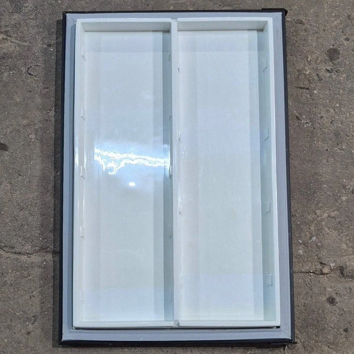 Used Norcold Refrigerator Door, 32 1/2" x 22" - 61690038 - Image 3