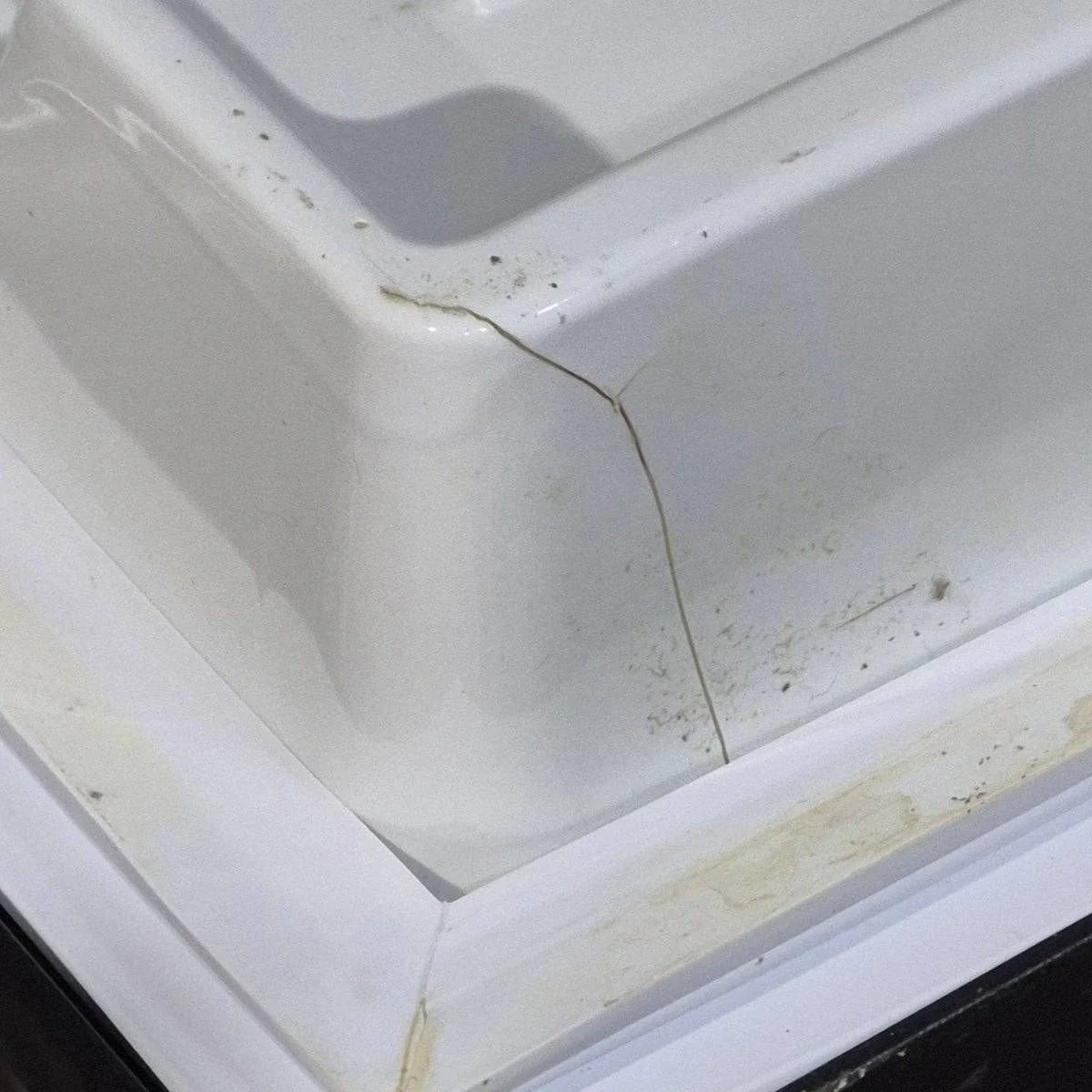 Used Norcold Refrigerator Door - 638833 - 21 7/8" W x 39 1/2" H - Image 4