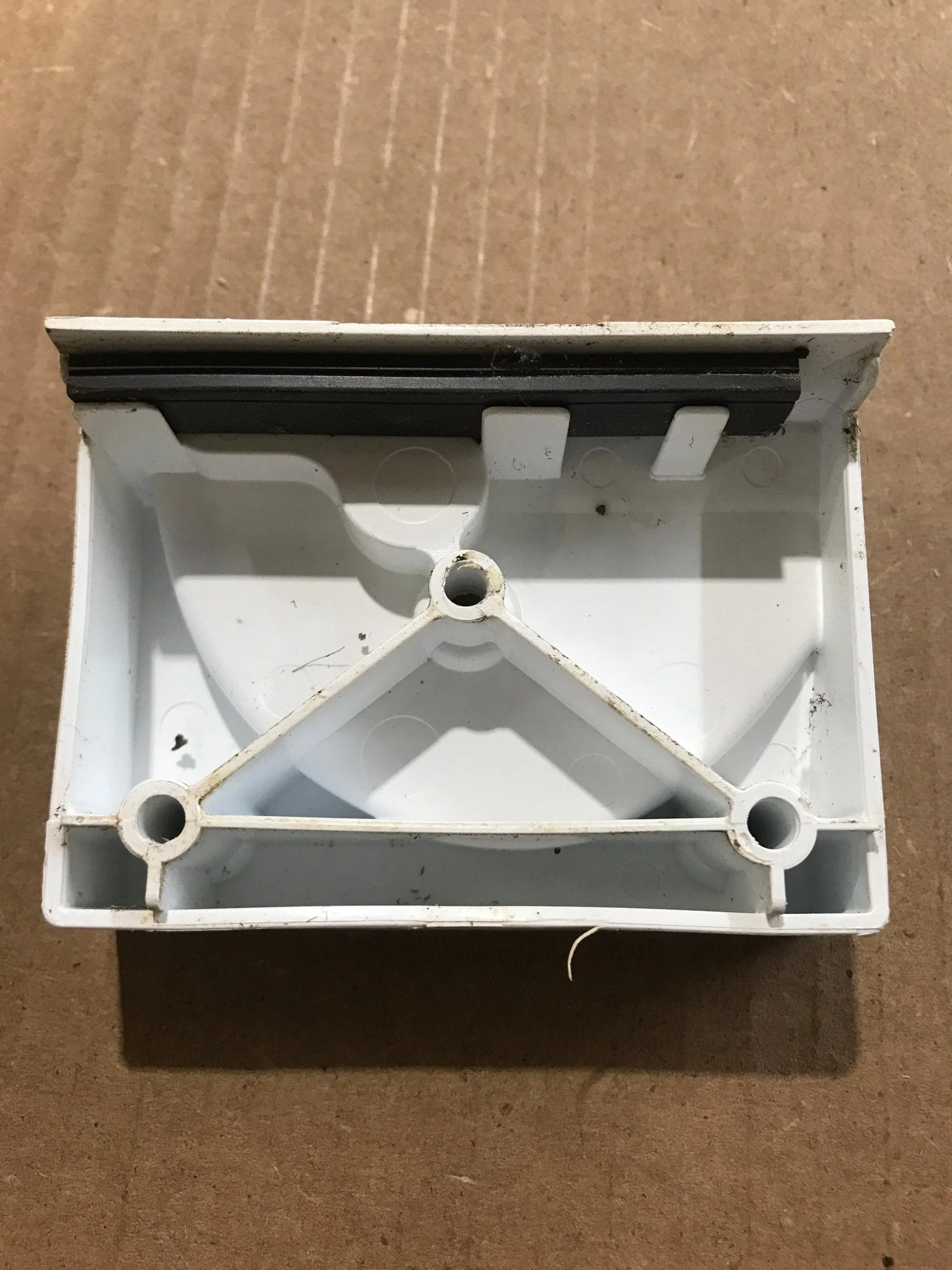 Used Norcold Refrigerator Guide Block Assembly, Bottom - 620043 - Image 4