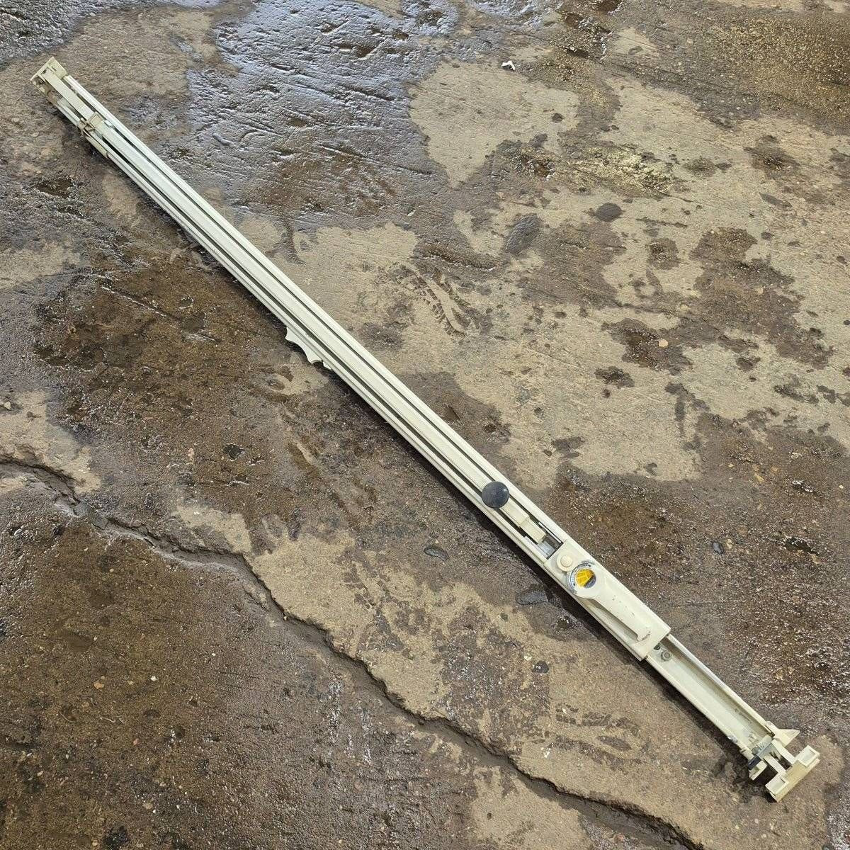 Used Norseman Awning Arm, Left (Rear), Off-White, 67" - Sunburst Classic - Image 5