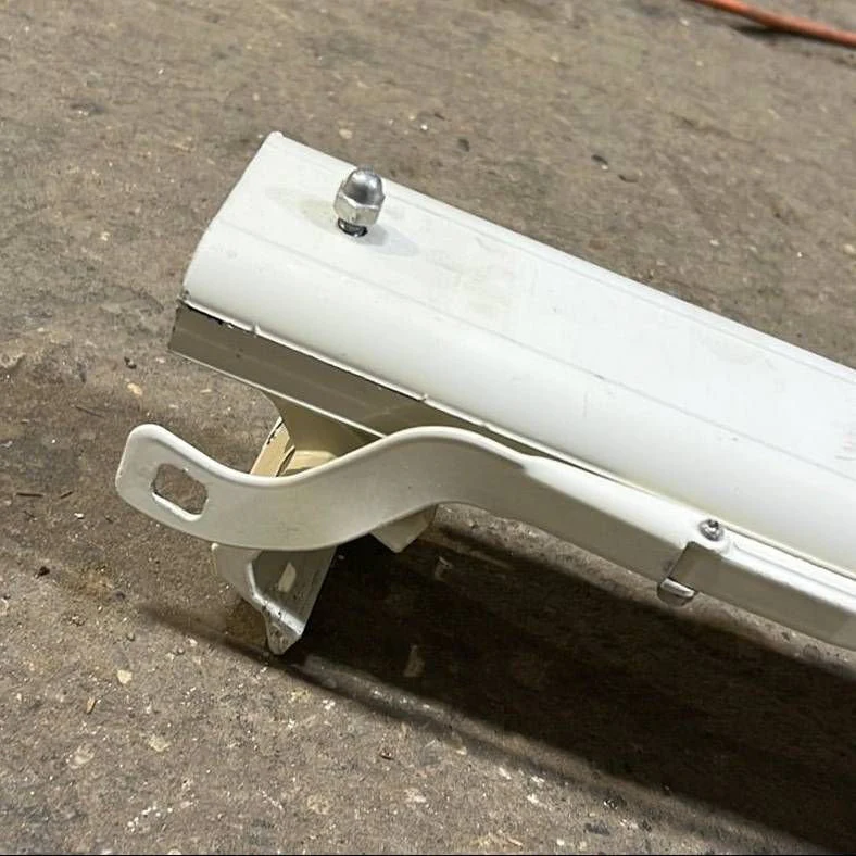 Used Norseman Awning Arm, Right (Front), Off-White, 67" - Sunburst Classic Plus - Image 6