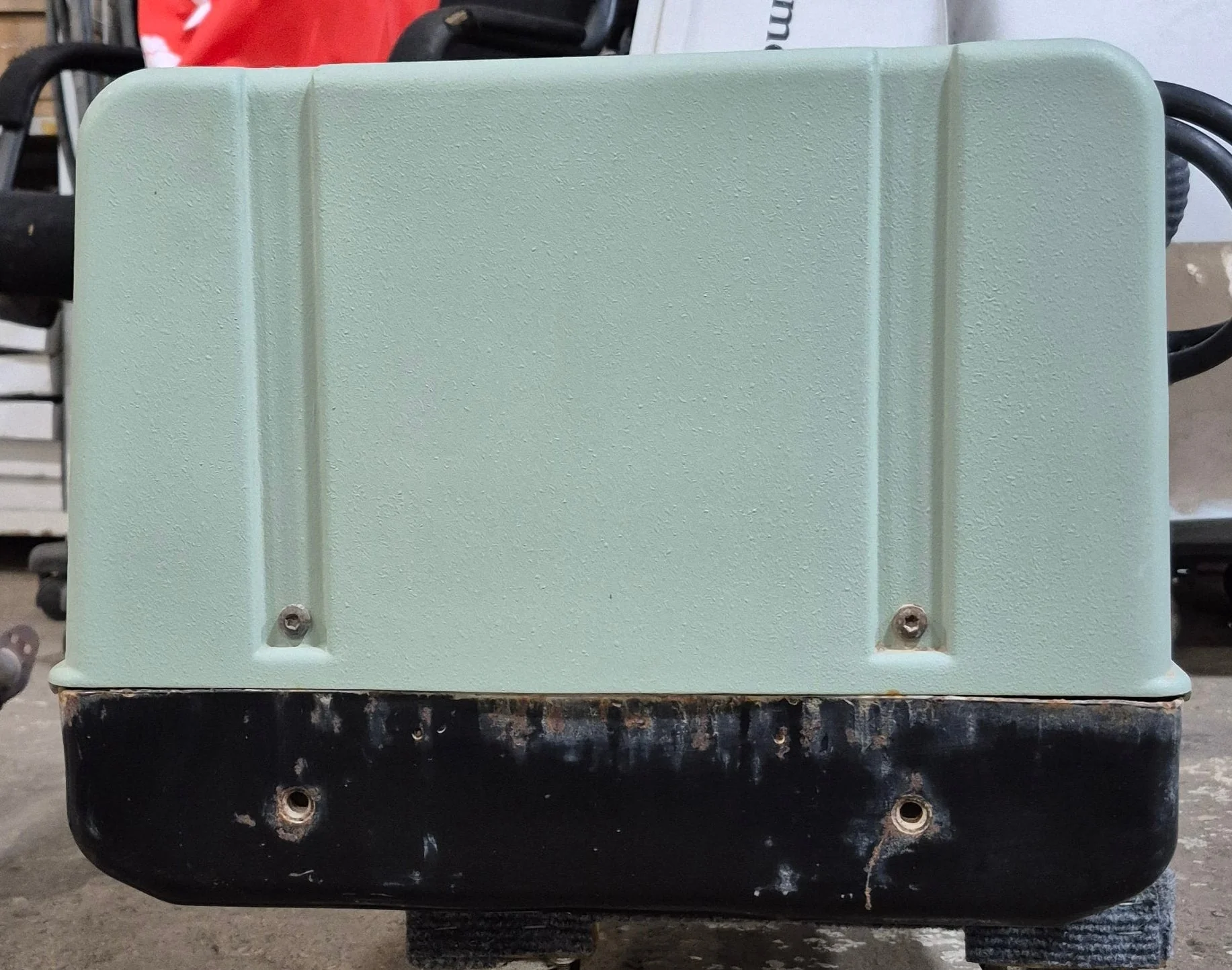 Used Onan 2500 Camp Power Onboard Generator - 2.5KVD-2089B - Image 4