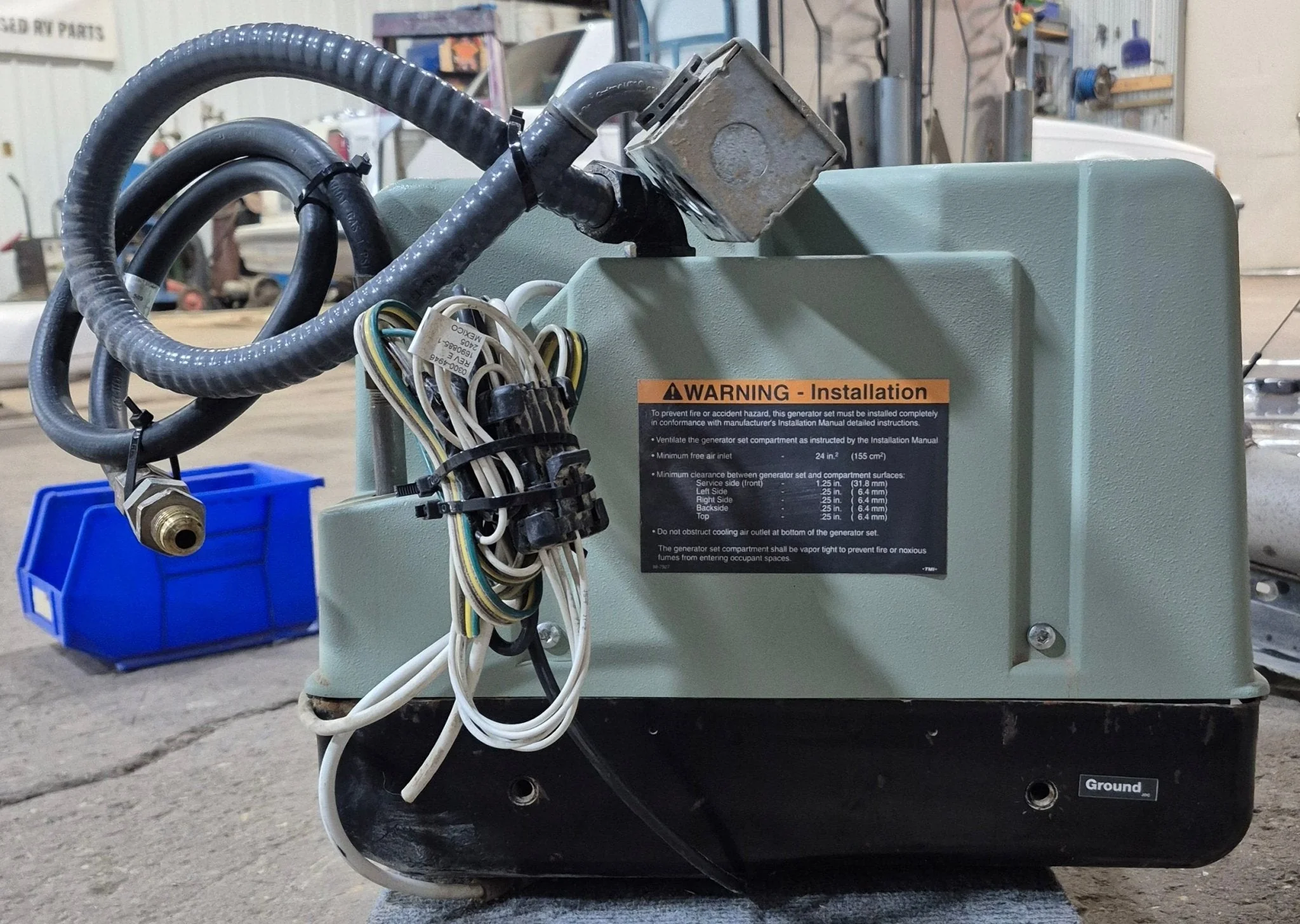 Used Onan 2500 Camp Power Onboard Generator - 2.5KVD-2089B - Image 6