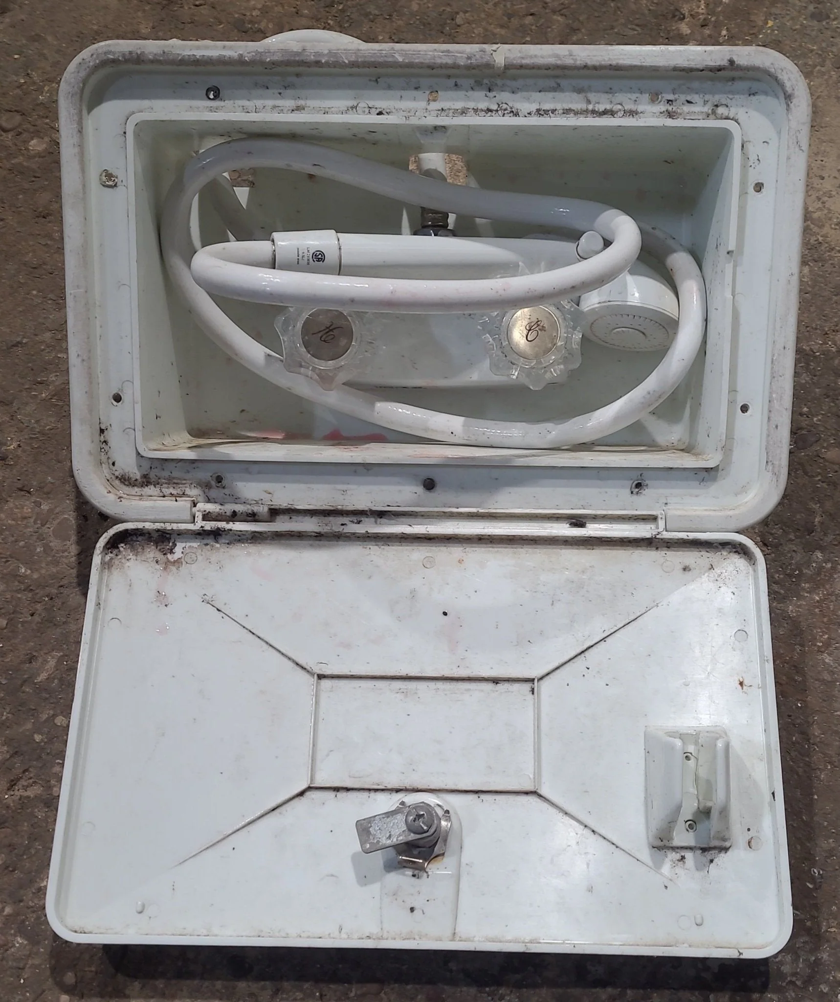 Used Outdoor Shower Housing Compartment 13 1/2" X 8 1/2" X 3 3/4" D - Image 2